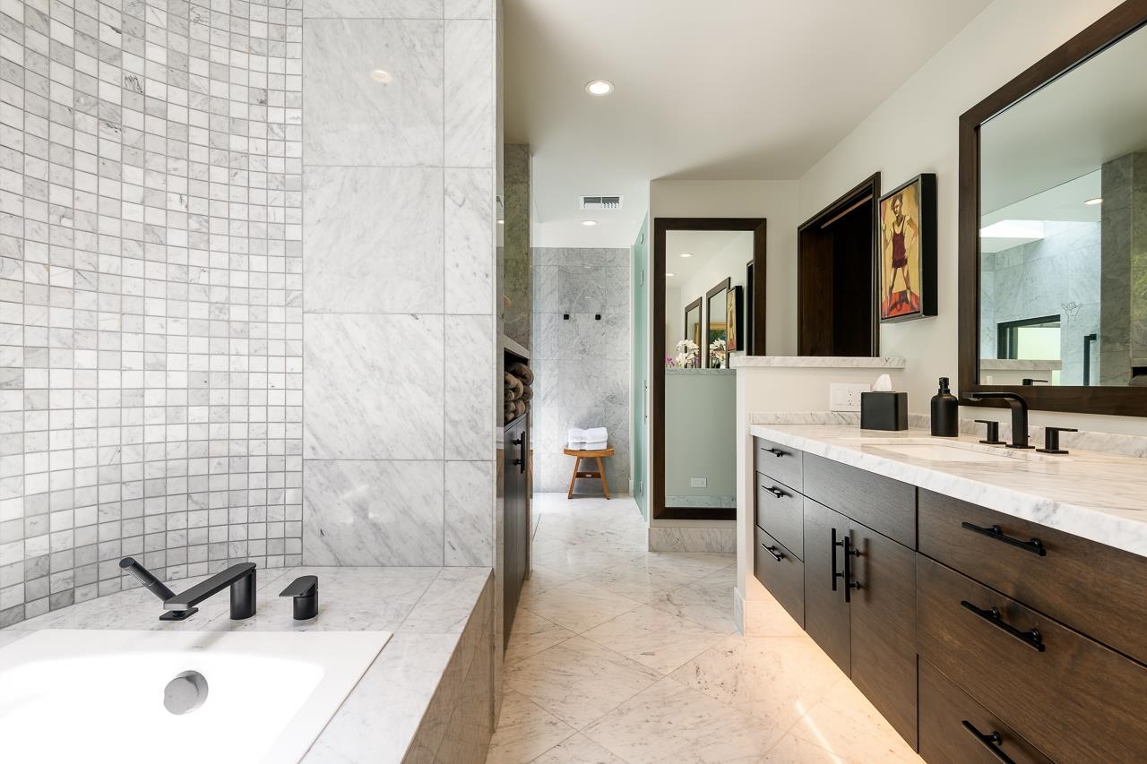 Wailea Point I II III condo # 2302, Kihei, Hawaii - photo 20 of 30