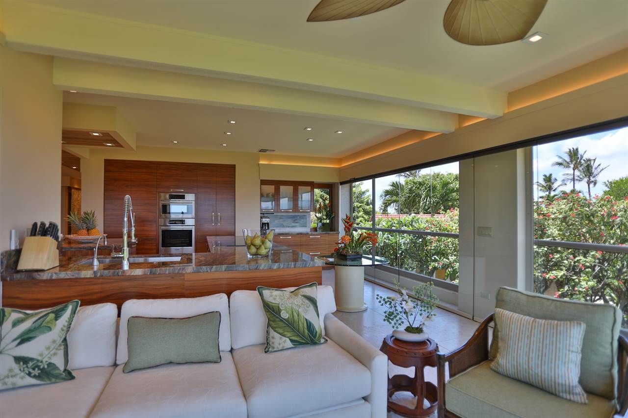 Wailea Point I II III condo # 2304, Kihei, Hawaii - photo 4 of 30