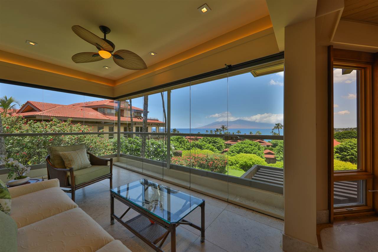 Wailea Point I II III condo # 2304, Kihei, Hawaii - photo 5 of 30