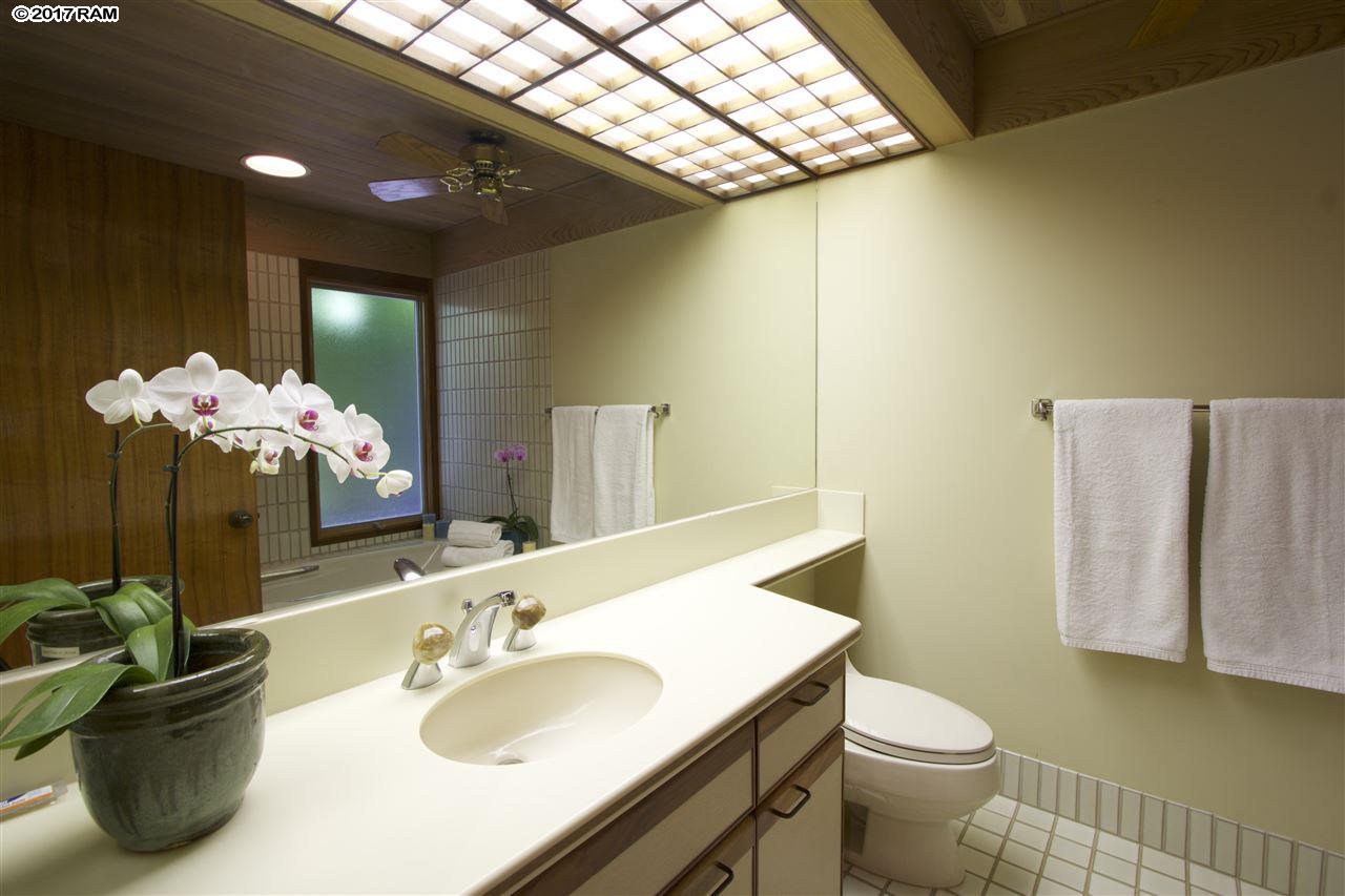 Wailea Point I II III condo # 2601, Kihei, Hawaii - photo 16 of 30