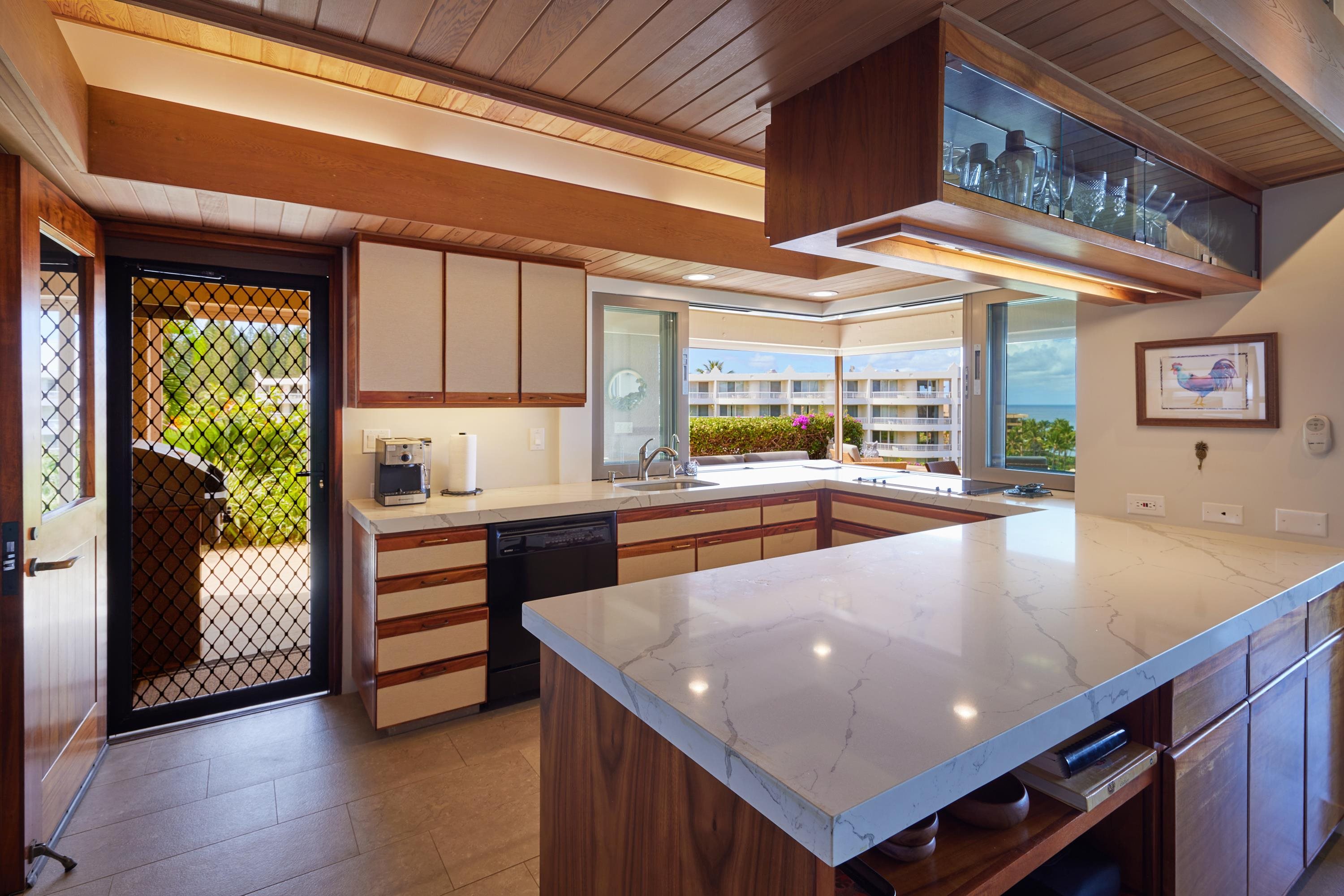 Wailea Point I II III condo # 3003, Kihei, Hawaii - photo 13 of 48