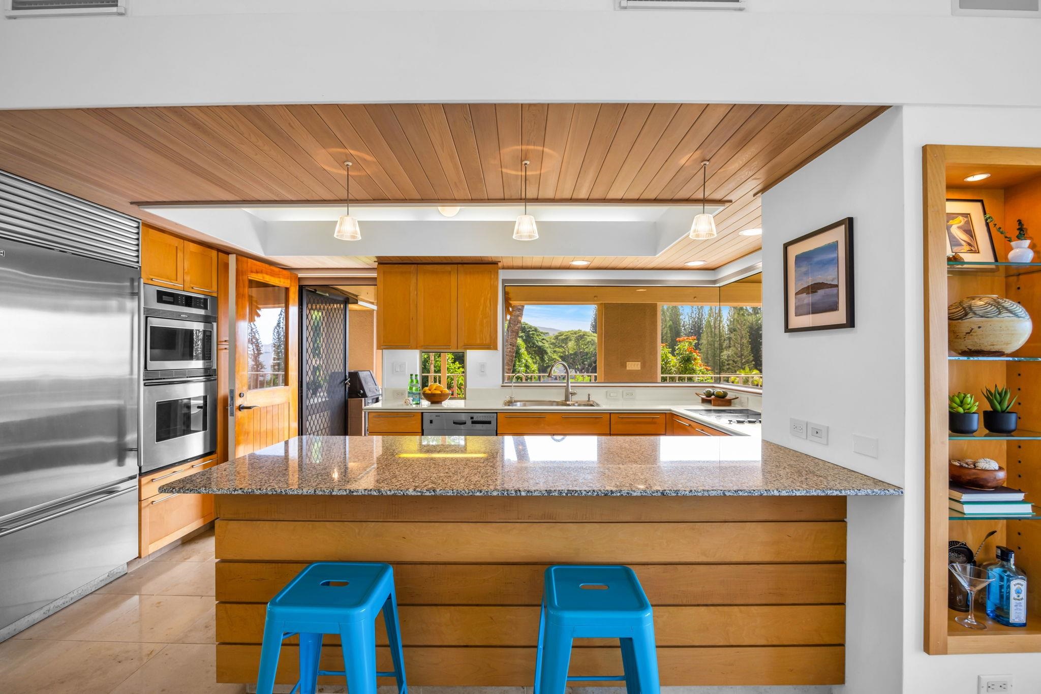 Wailea Point I II III condo # 3304, Kihei, Hawaii - photo 17 of 50