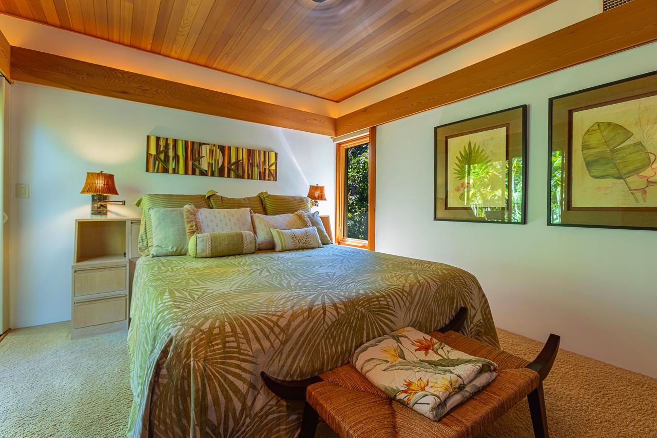 Wailea Point I II III condo # 3404, Kihei, Hawaii - photo 17 of 48