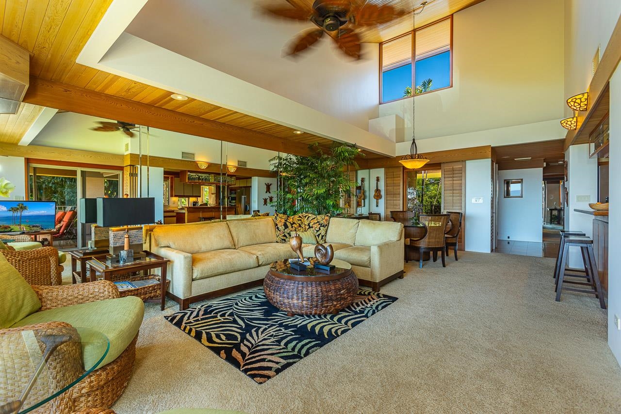 Wailea Point I II III condo # 3404, Kihei, Hawaii - photo 7 of 48