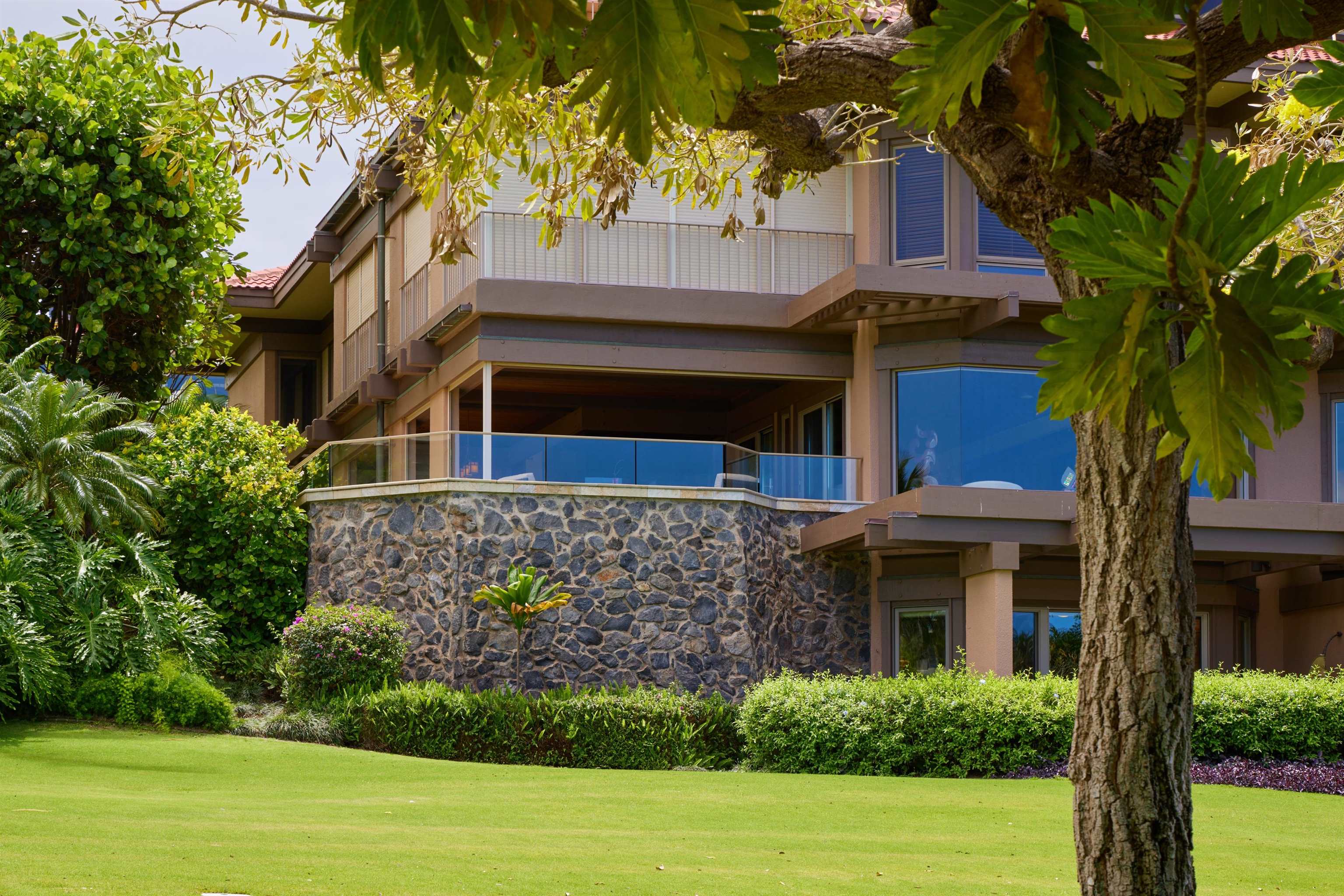 Wailea Point I II III condo # 901, Kihei, Hawaii - photo 41 of 48