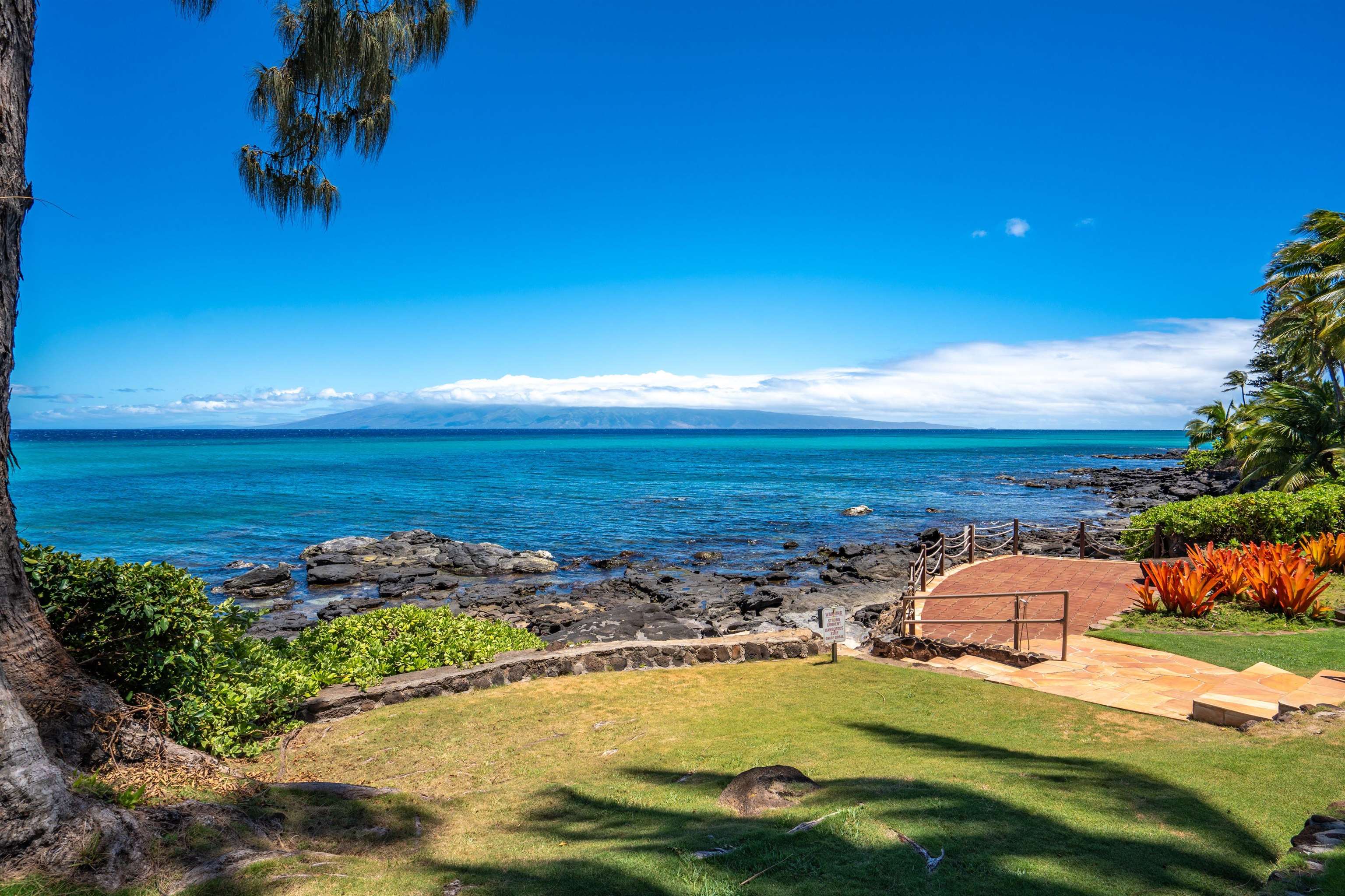 Mahinahina Beach condo # 101, Lahaina, Hawaii - photo 4 of 27