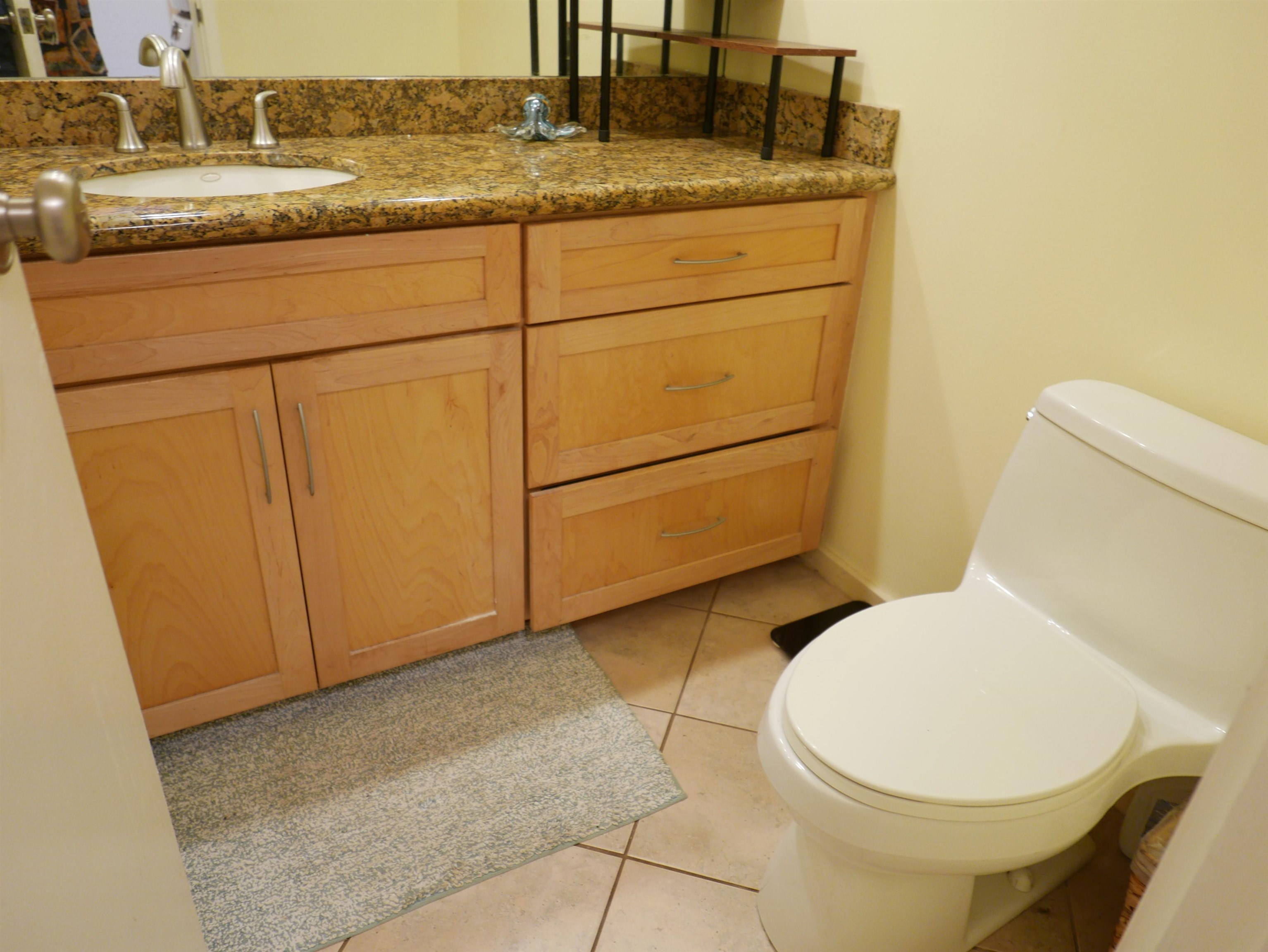 Mahinahina Beach condo # 114, Lahaina, Hawaii - photo 14 of 38