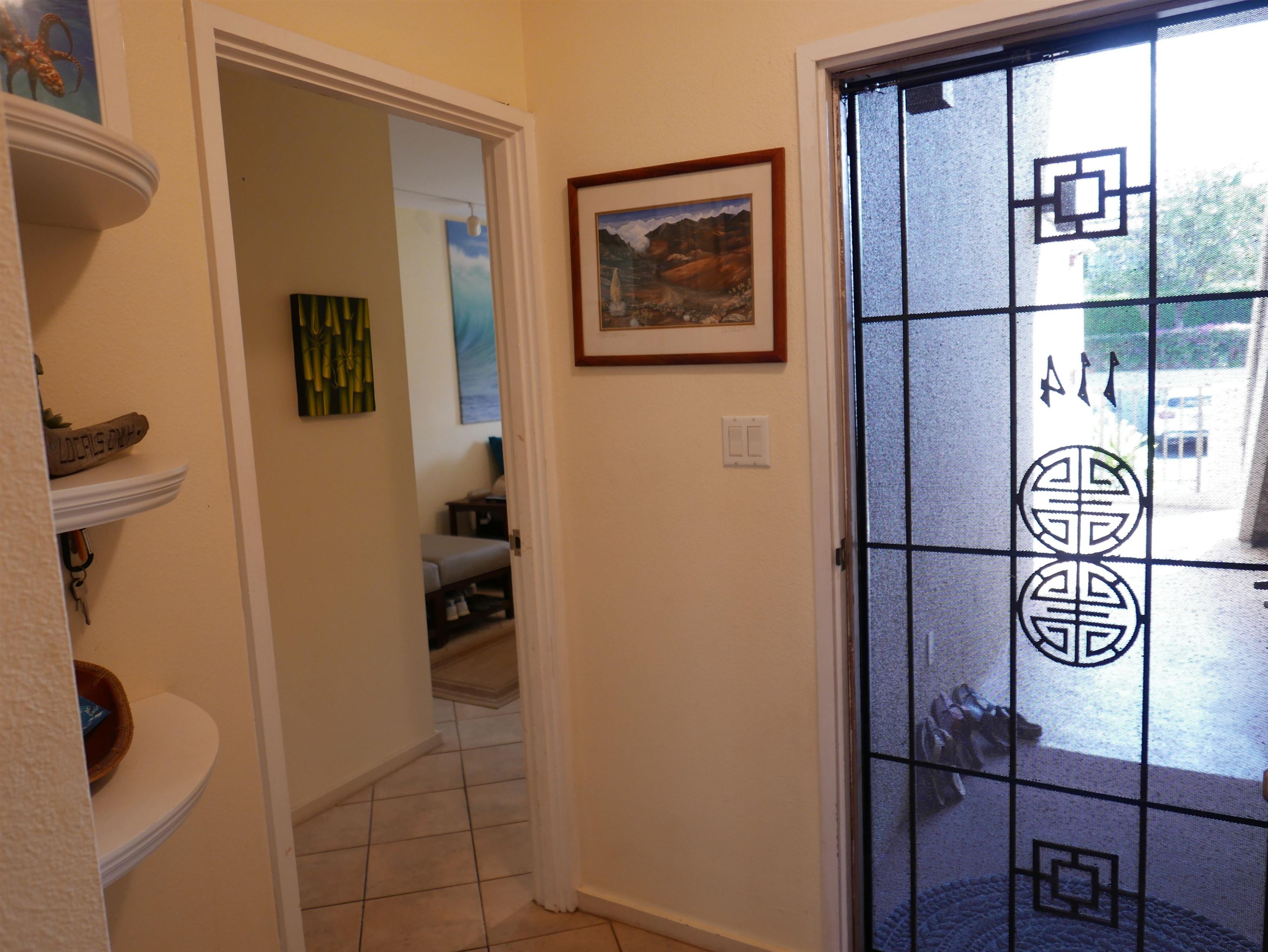 Mahinahina Beach condo # 114, Lahaina, Hawaii - photo 16 of 38