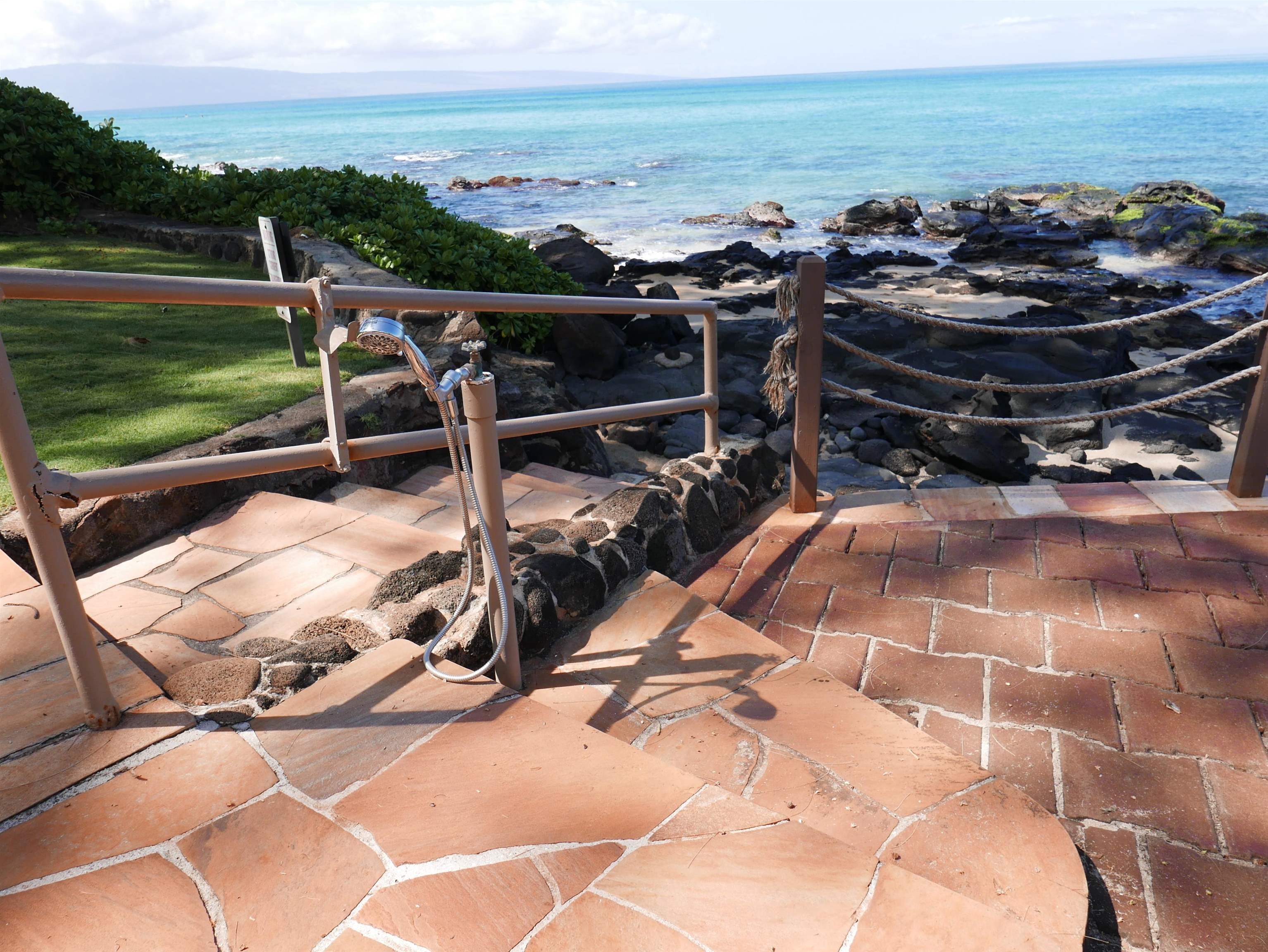 Mahinahina Beach condo # 114, Lahaina, Hawaii - photo 35 of 38