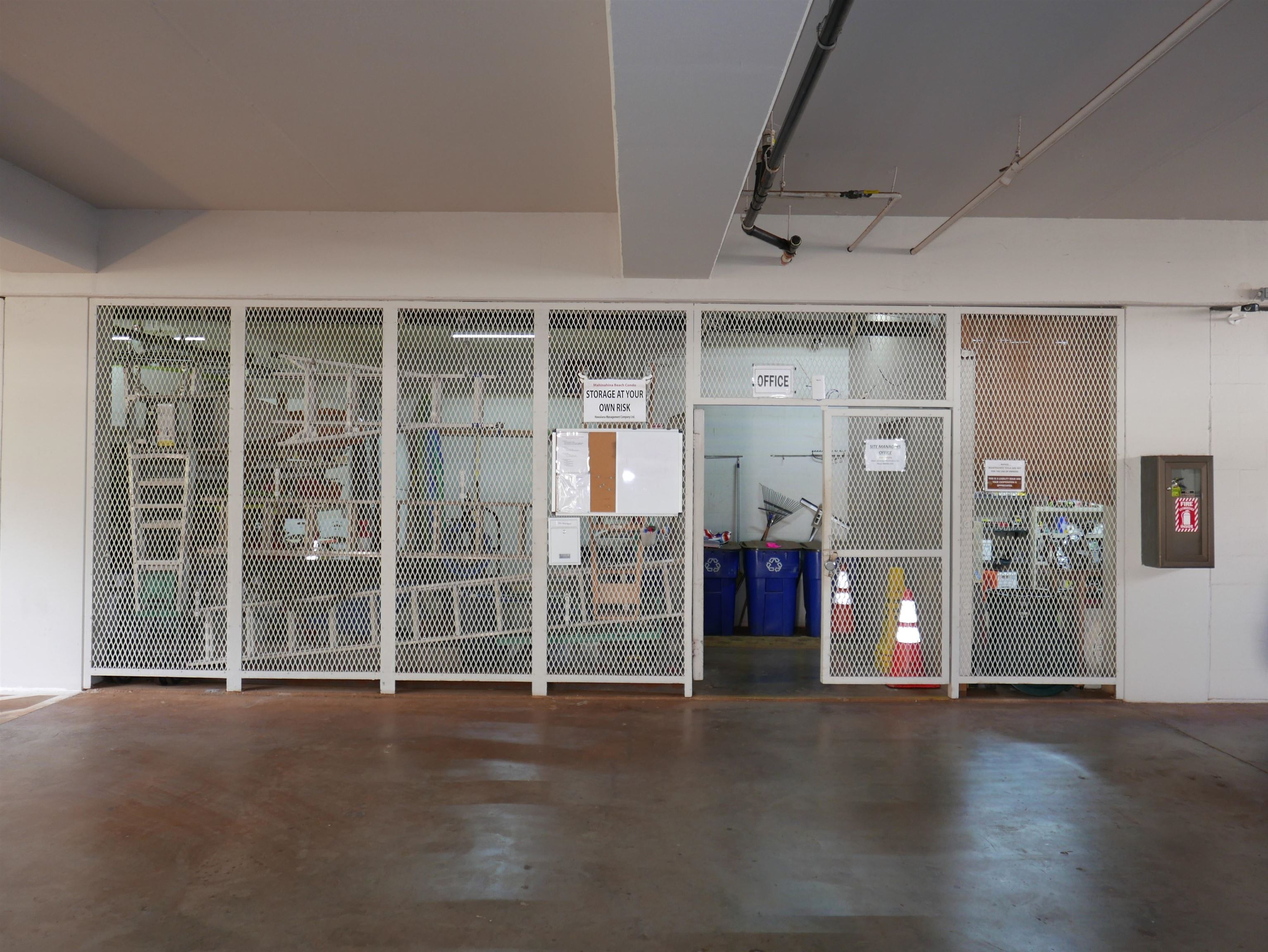 Mahinahina Beach condo # 114, Lahaina, Hawaii - photo 36 of 38