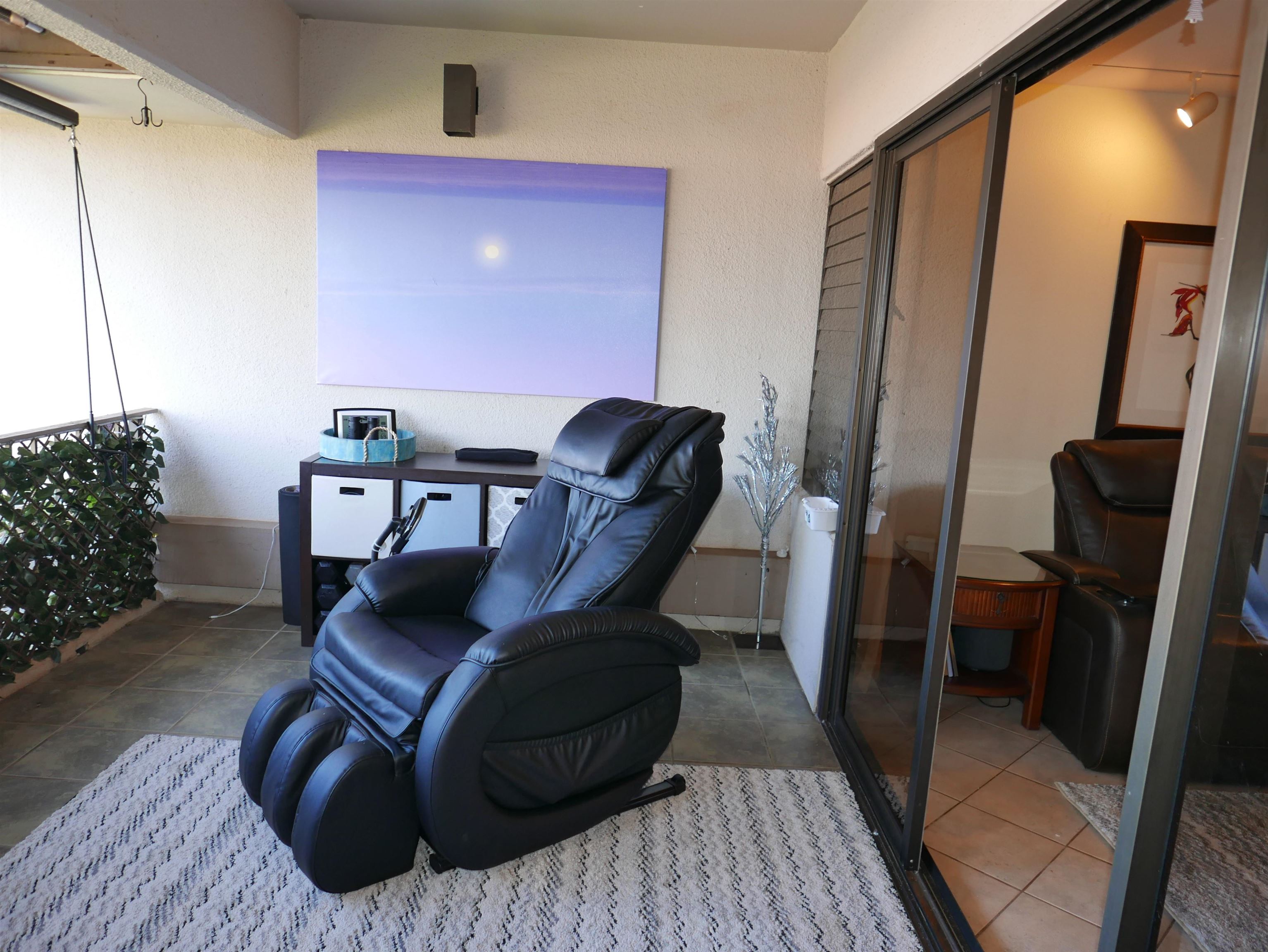 Mahinahina Beach condo # 114, Lahaina, Hawaii - photo 5 of 38