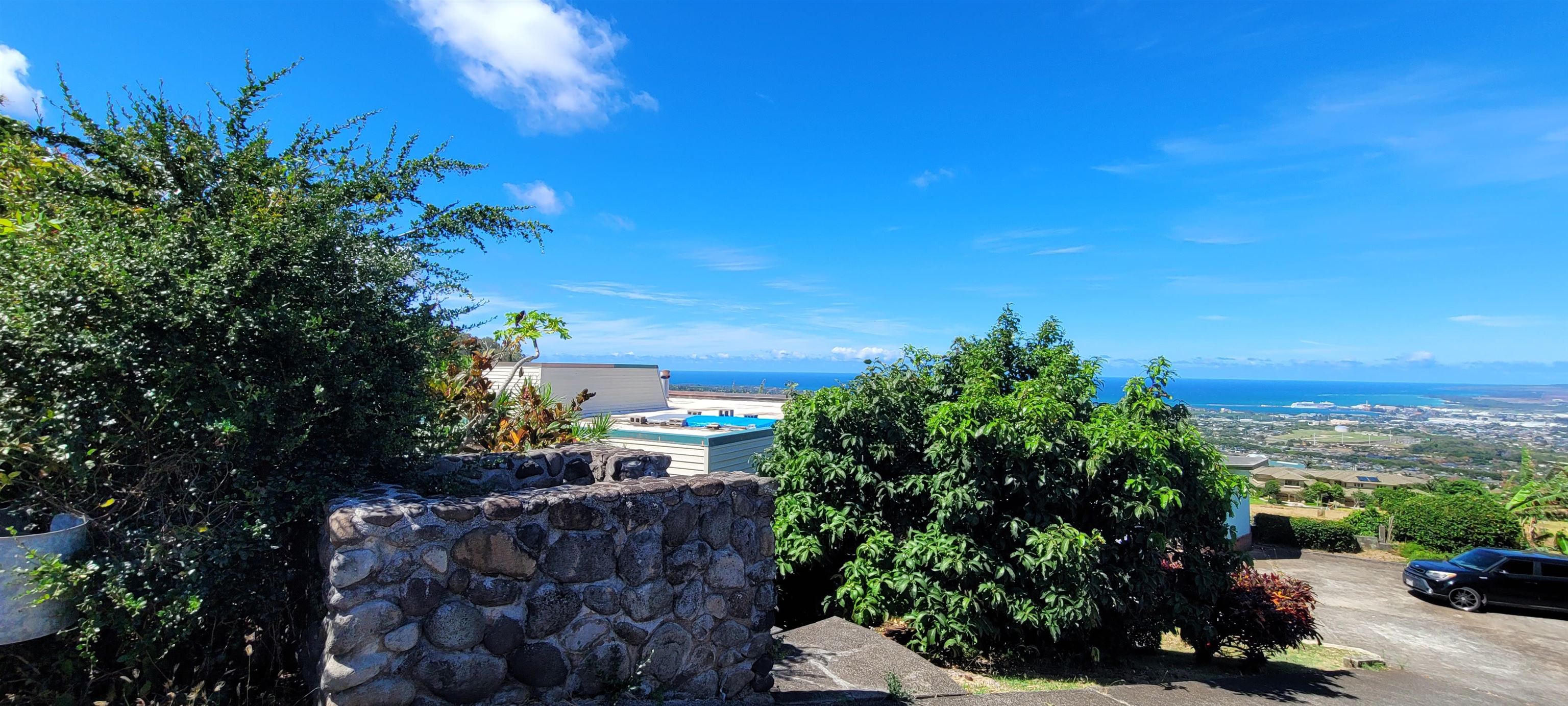 401  Palani Pl , Wailuku home - photo 2 of 13