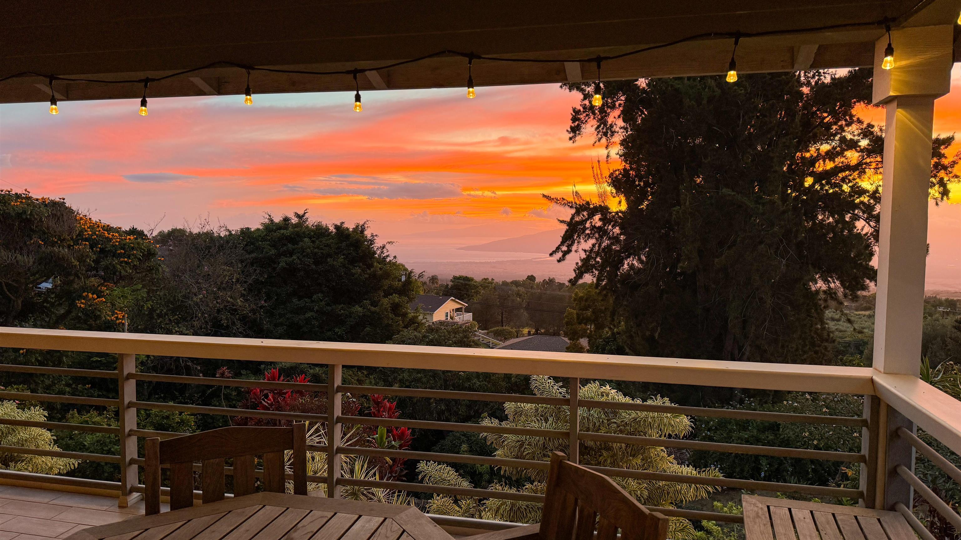 4010  Kula Hwy , Kula/Ulupalakua/Kanaio home - photo 18 of 43