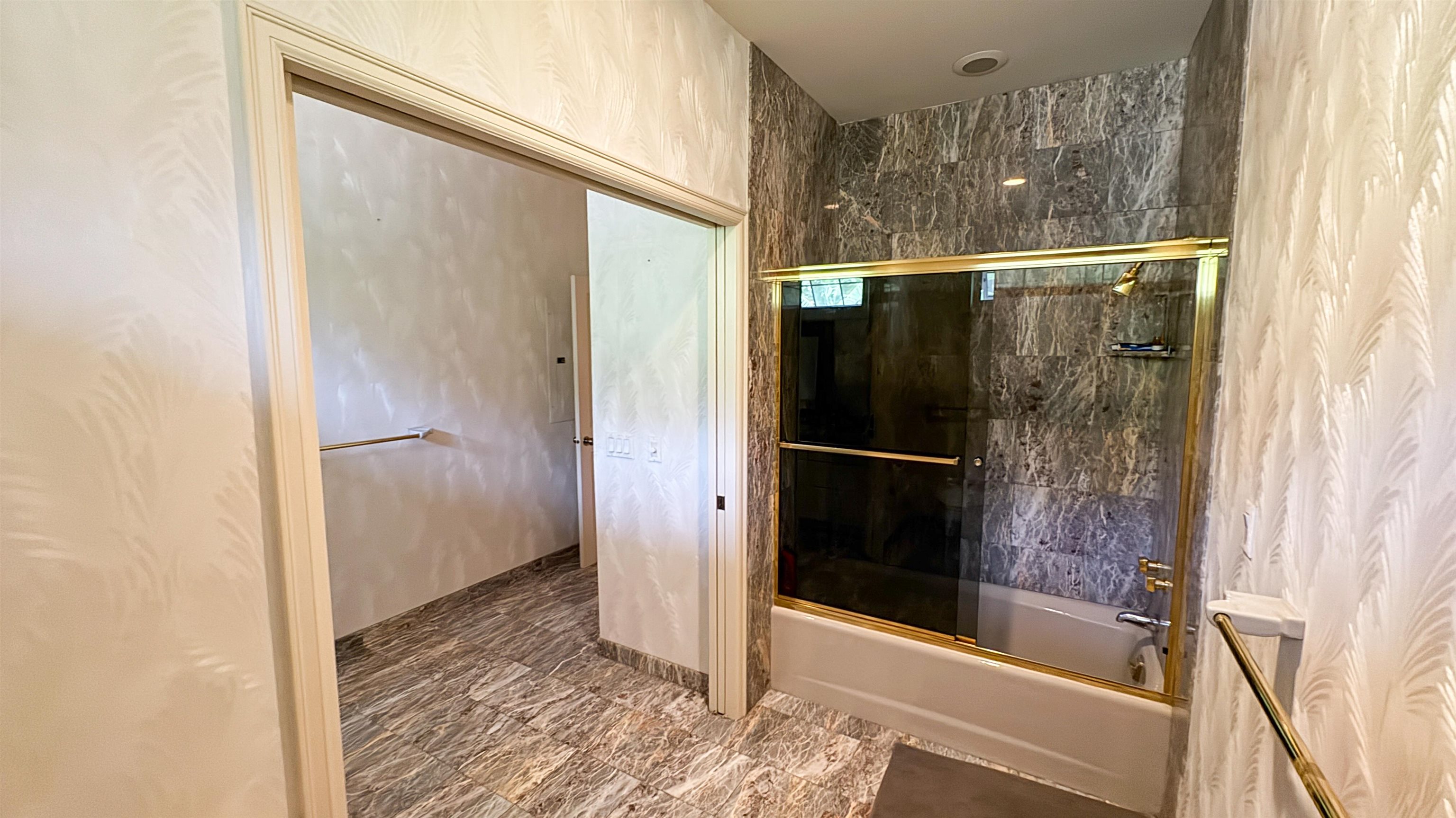 4010  Kula Hwy , Kula/Ulupalakua/Kanaio home - photo 31 of 43