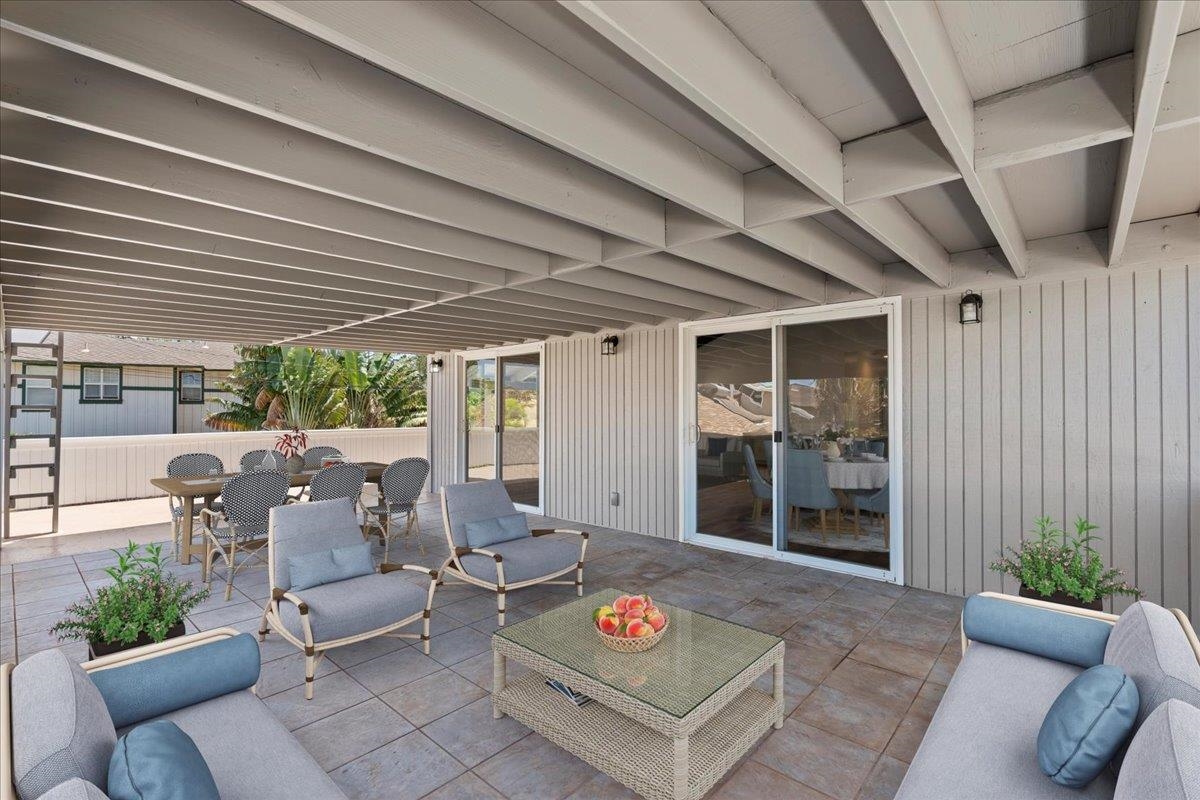 402  Auhana Rd , Kihei home - photo 12 of 42