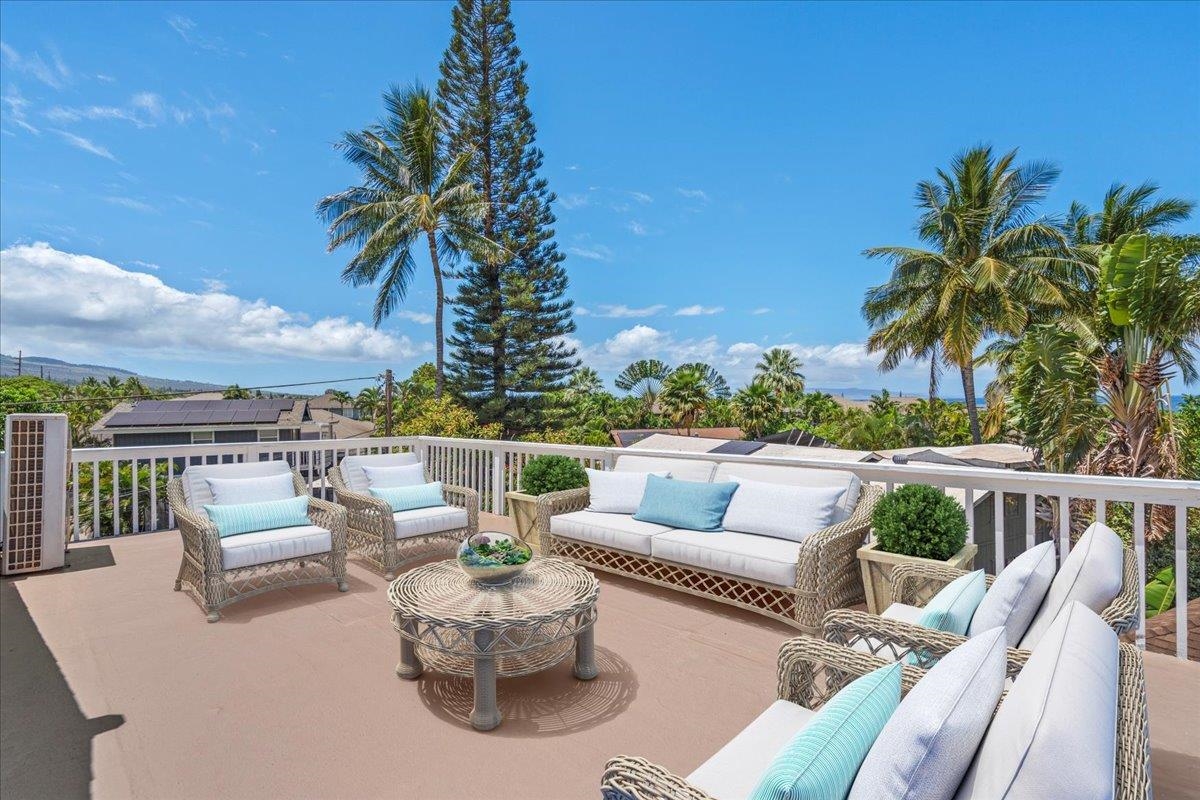 402  Auhana Rd , Kihei home - photo 15 of 42