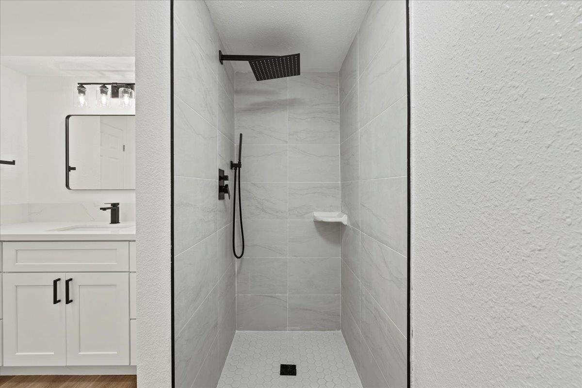 402  Auhana Rd , Kihei home - photo 30 of 42