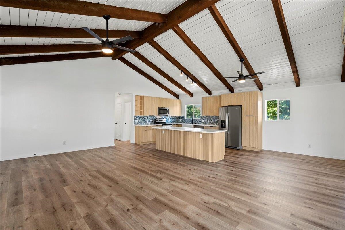 402  Auhana Rd , Kihei home - photo 5 of 42