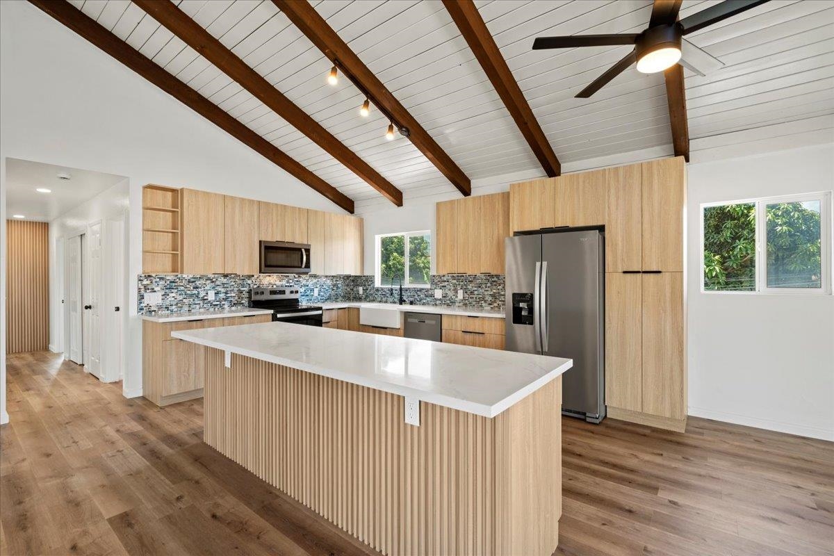 402  Auhana Rd , Kihei home - photo 7 of 42