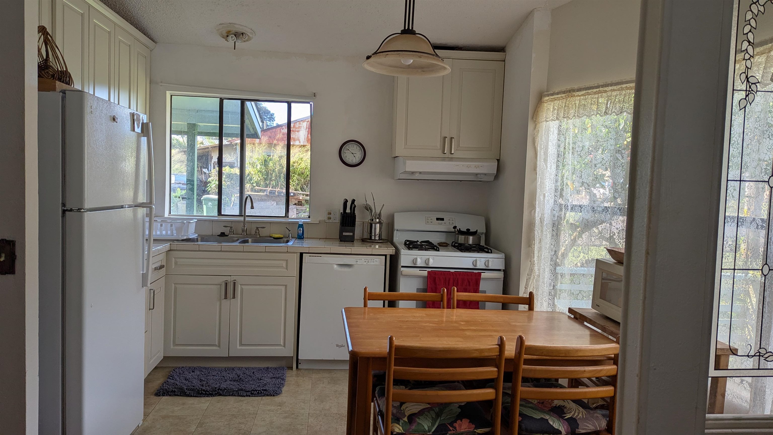 405  Lanai Ave , Lanai home - photo 9 of 19