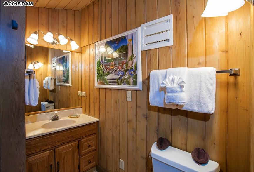 Mahina Surf condo # 218, Lahaina, Hawaii - photo 25 of 28