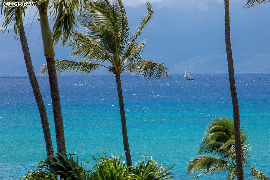 Mahina Surf condo # 218, Lahaina, Hawaii - photo 8 of 28