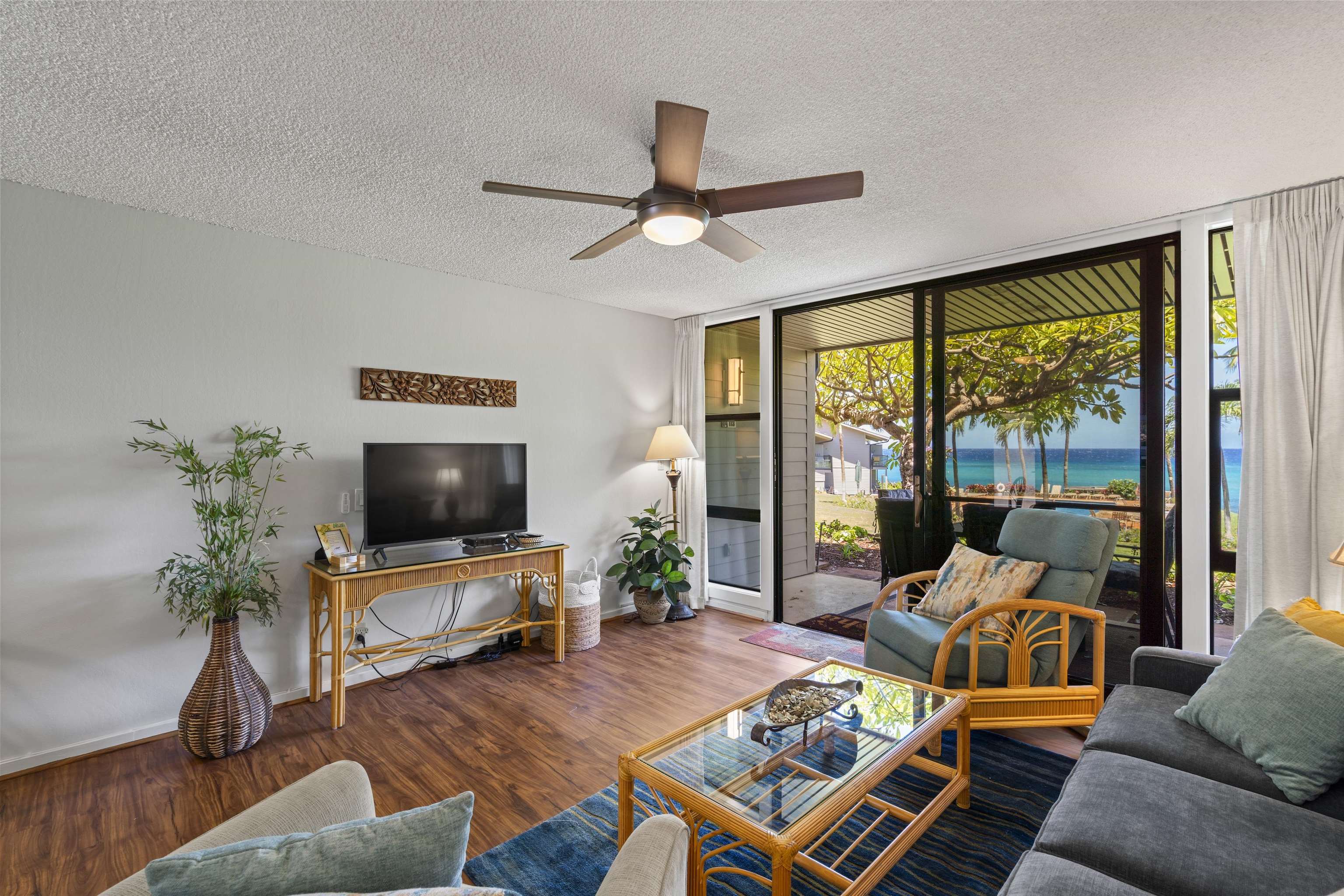 Mahina Surf condo # 113, Lahaina, Hawaii - photo 2 of 23