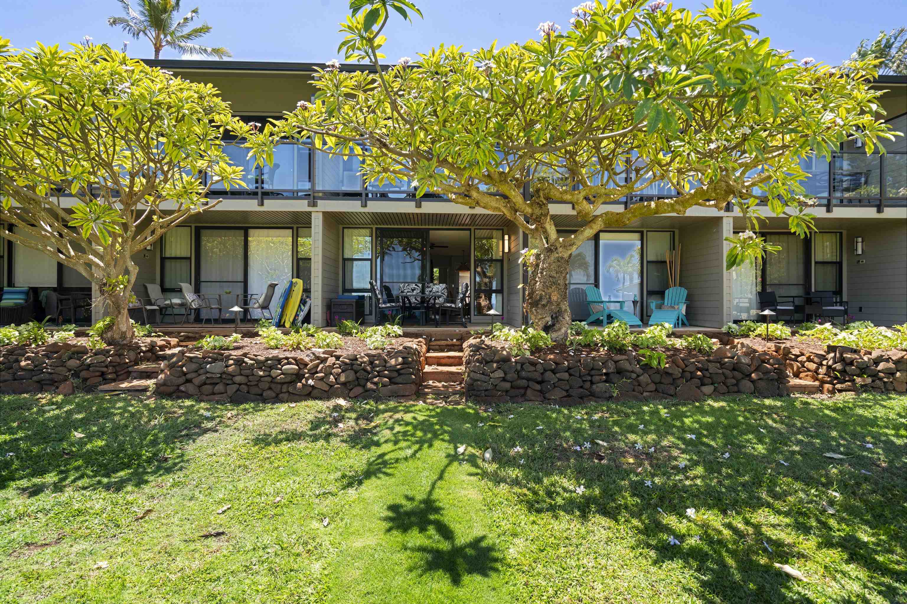 Mahina Surf condo # 113, Lahaina, Hawaii - photo 12 of 23