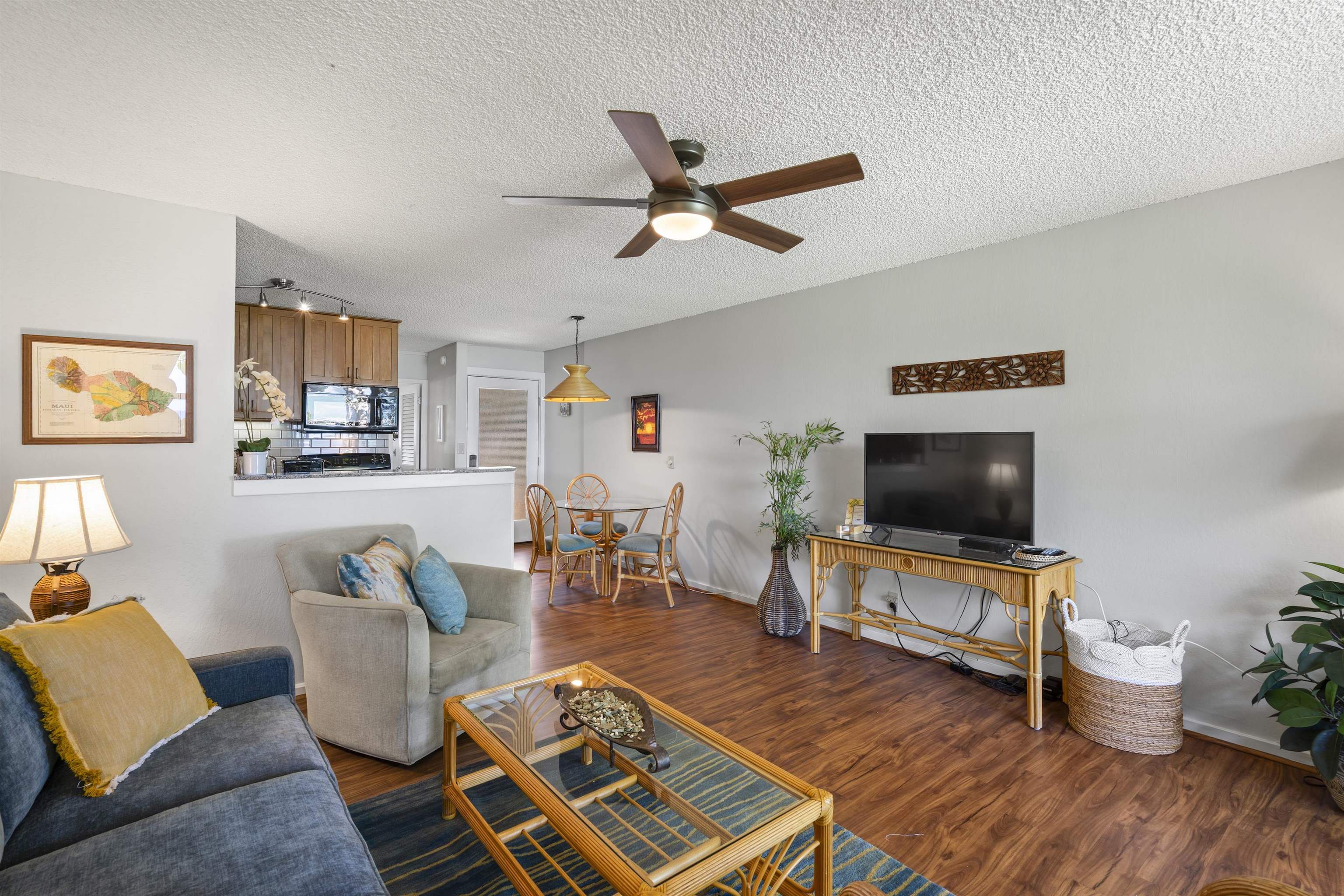 Mahina Surf condo # 113, Lahaina, Hawaii - photo 14 of 23