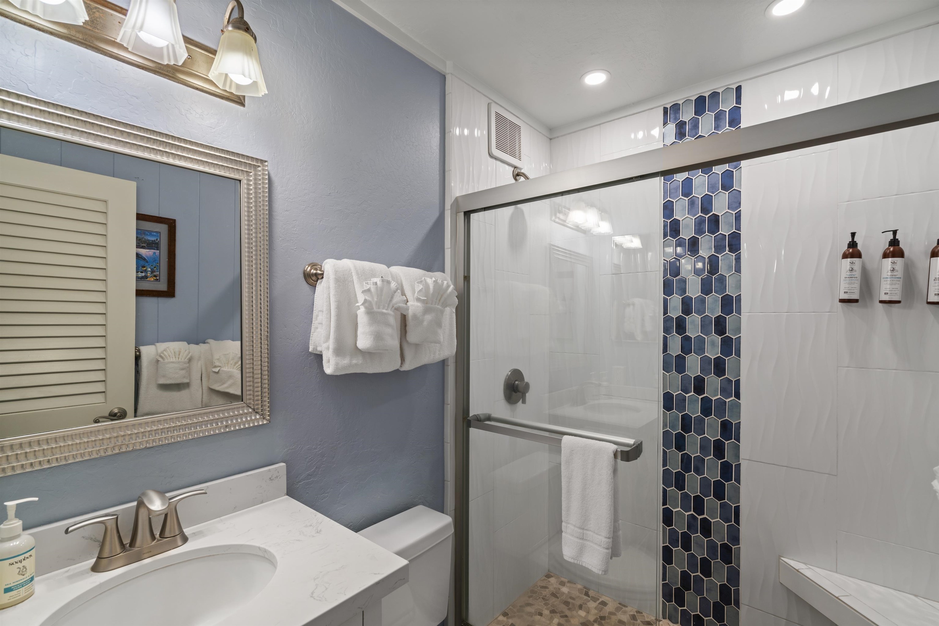 Mahina Surf condo # 113, Lahaina, Hawaii - photo 9 of 23