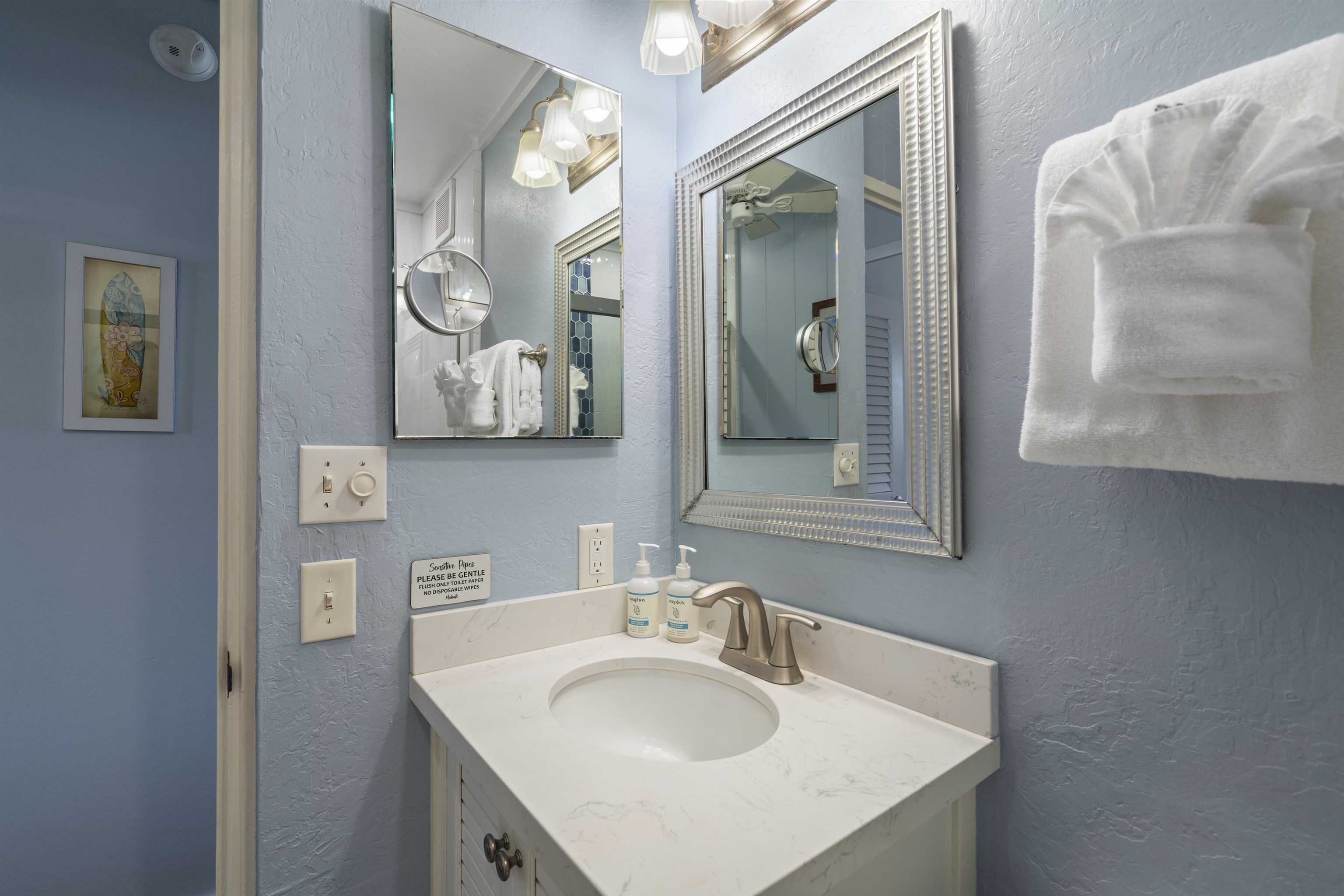 Mahina Surf condo # 113, Lahaina, Hawaii - photo 10 of 23