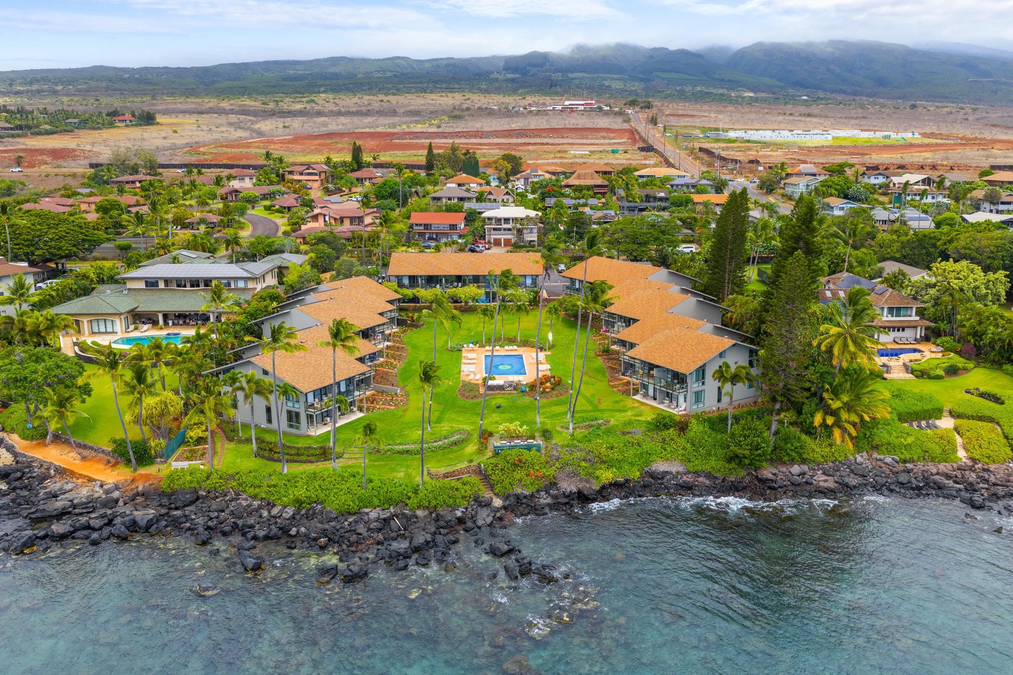 Mahina Surf condo # 114, Lahaina, Hawaii - photo 2 of 23