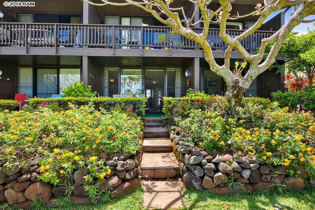 Mahina Surf condo # 115, Lahaina, Hawaii - photo 23 of 30
