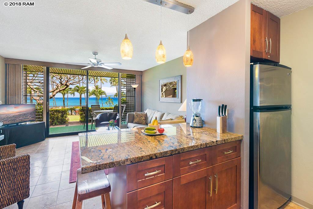 Mahina Surf condo # 115, Lahaina, Hawaii - photo 8 of 30