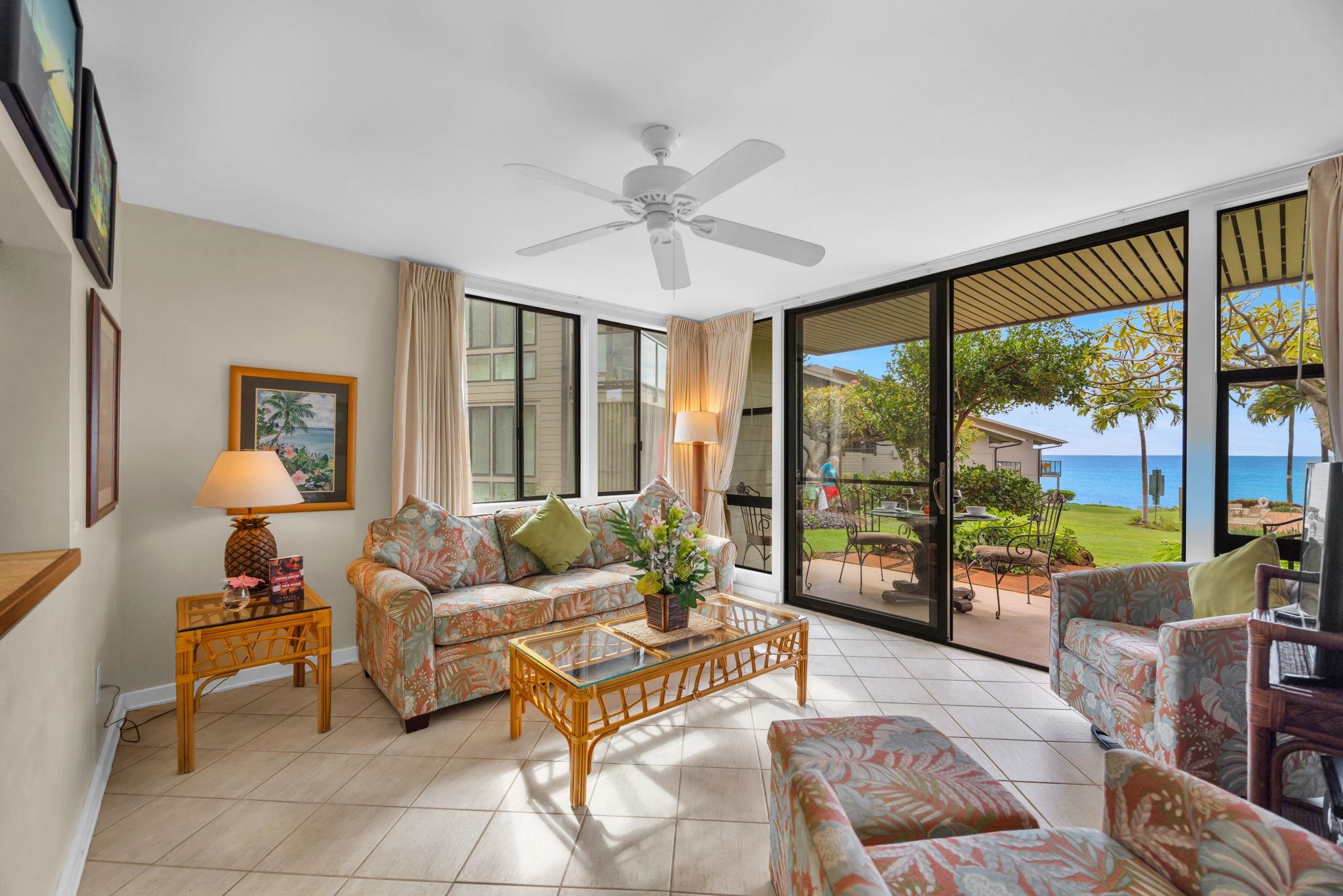 Mahina Surf condo # 116, Lahaina, Hawaii - photo 2 of 38