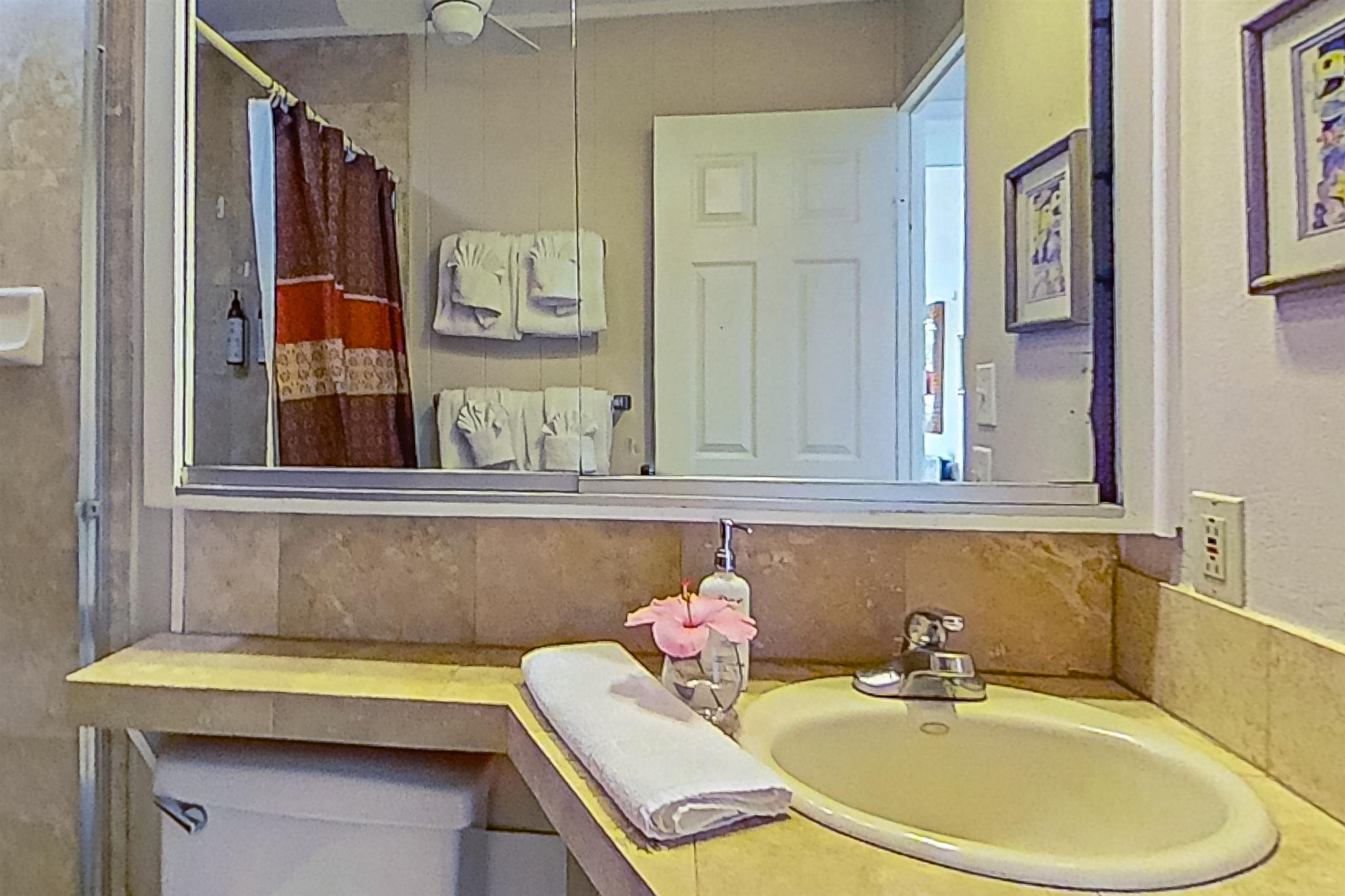 Mahina Surf condo # 116, Lahaina, Hawaii - photo 16 of 38