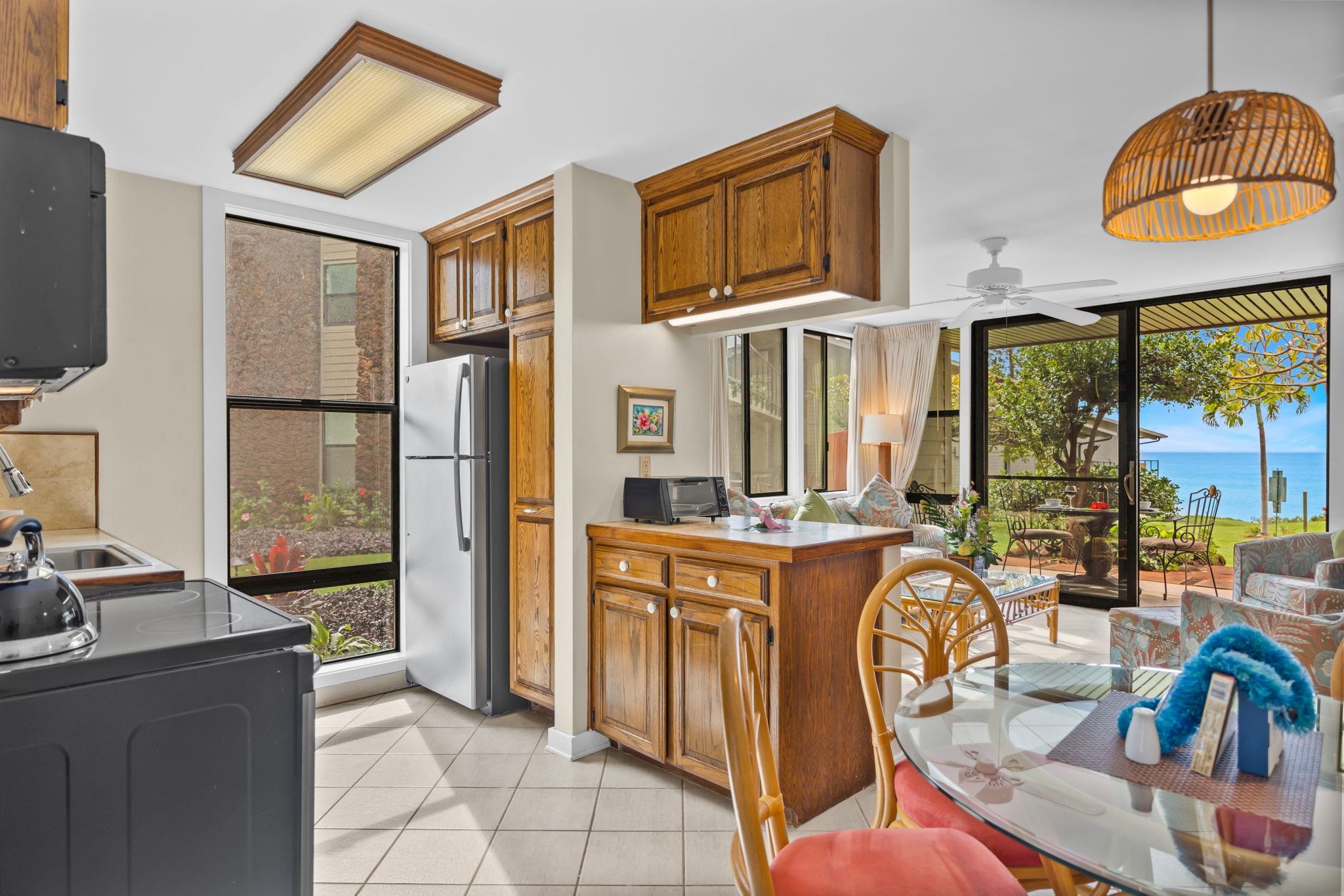 Mahina Surf condo # 116, Lahaina, Hawaii - photo 20 of 38