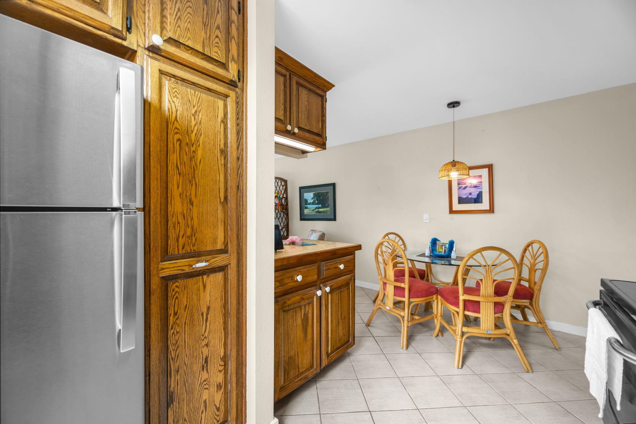 Mahina Surf condo # 116, Lahaina, Hawaii - photo 4 of 38