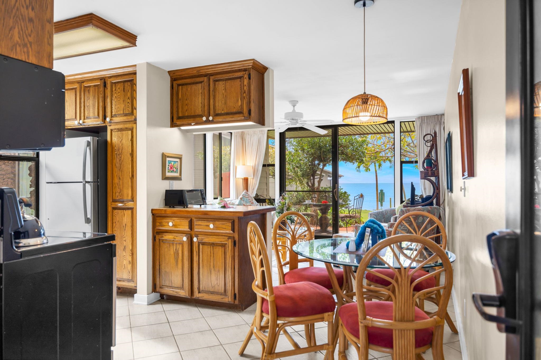 Mahina Surf condo # 116, Lahaina, Hawaii - photo 5 of 38