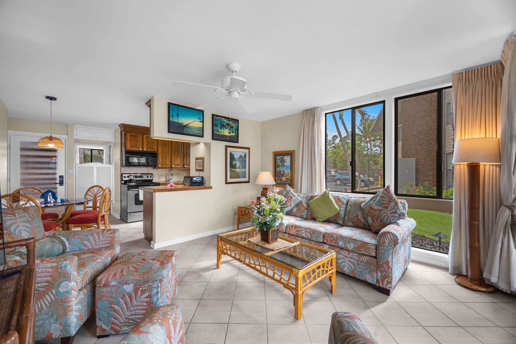 Mahina Surf condo # 116, Lahaina, Hawaii - photo 12 of 38