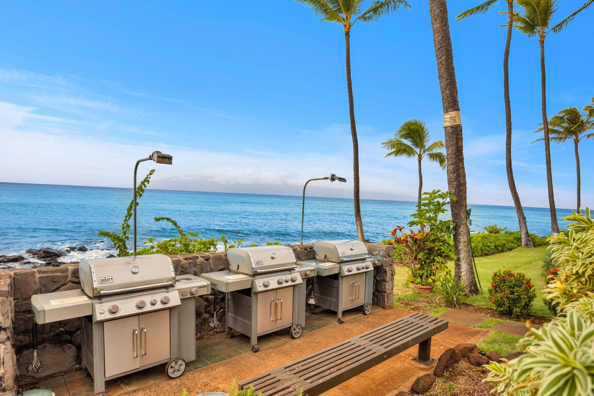 Mahina Surf condo # 116, Lahaina, Hawaii - photo 27 of 38