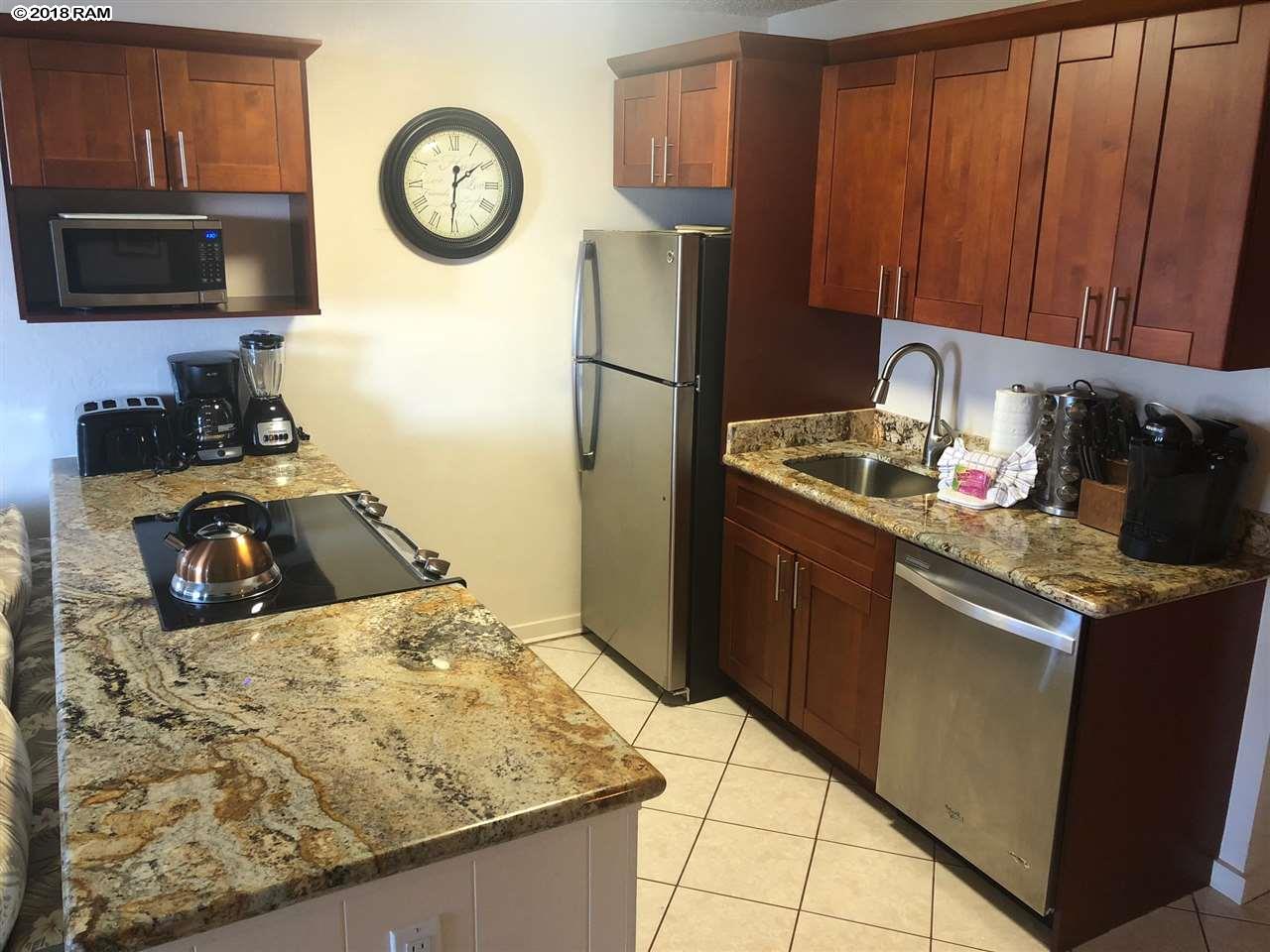 Mahina Surf condo # 119, Lahaina, Hawaii - photo 4 of 22