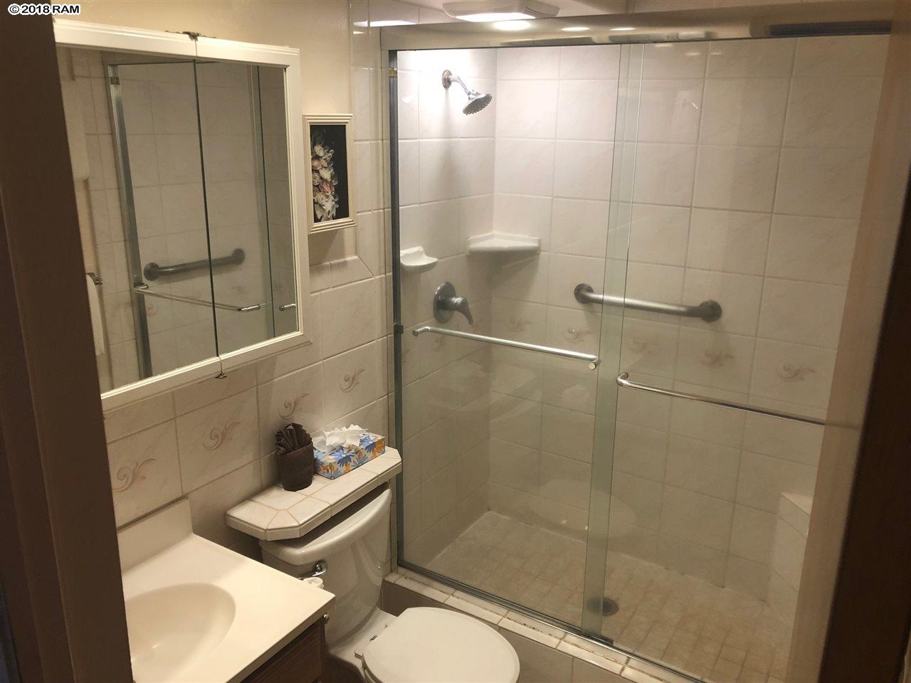 Mahina Surf condo # 119, Lahaina, Hawaii - photo 10 of 22