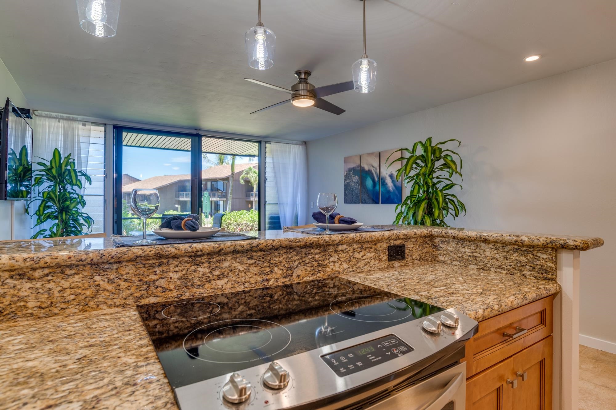 Mahina Surf condo # 122, Lahaina, Hawaii - photo 12 of 40