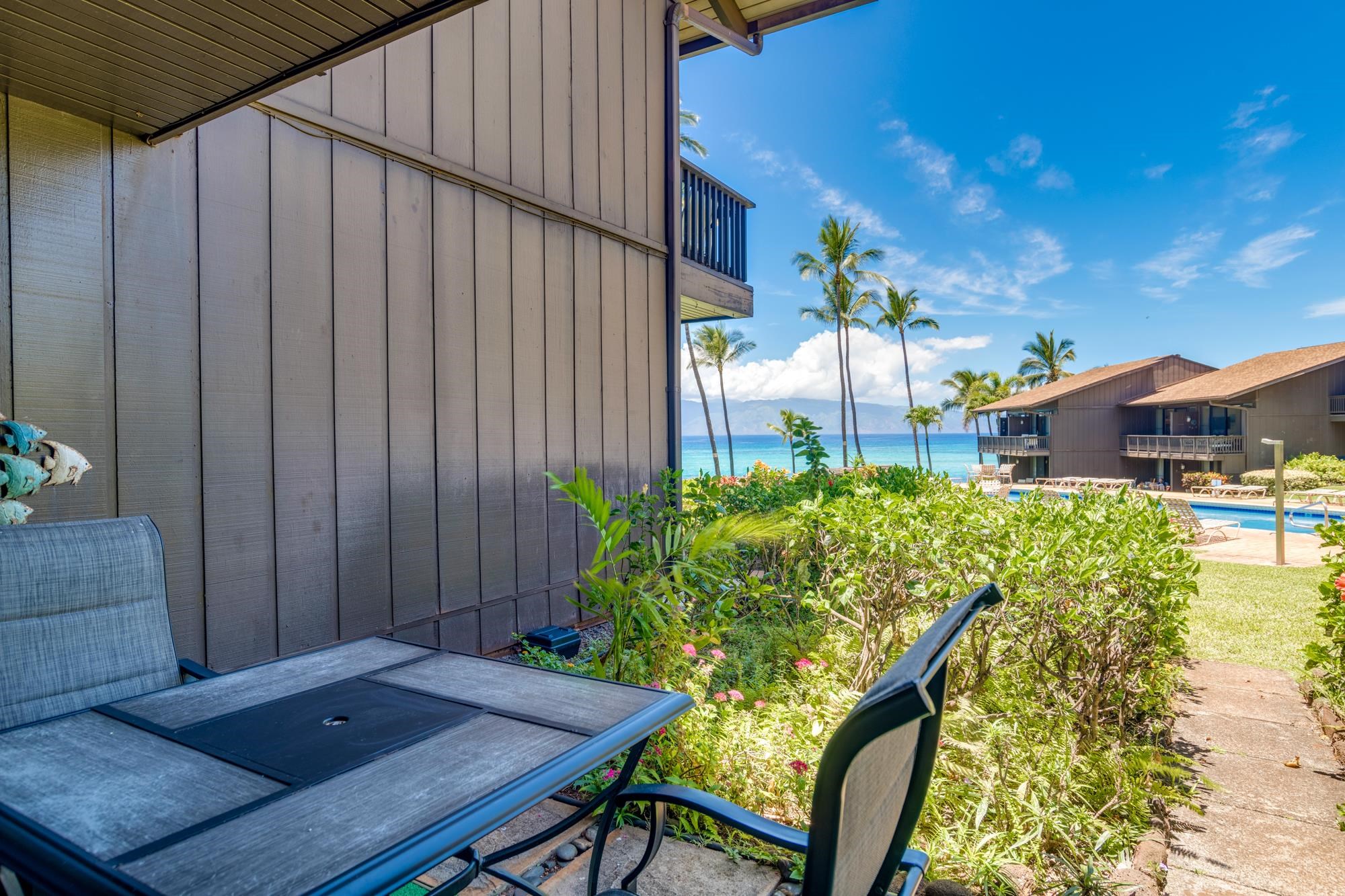 Mahina Surf condo # 122, Lahaina, Hawaii - photo 17 of 40