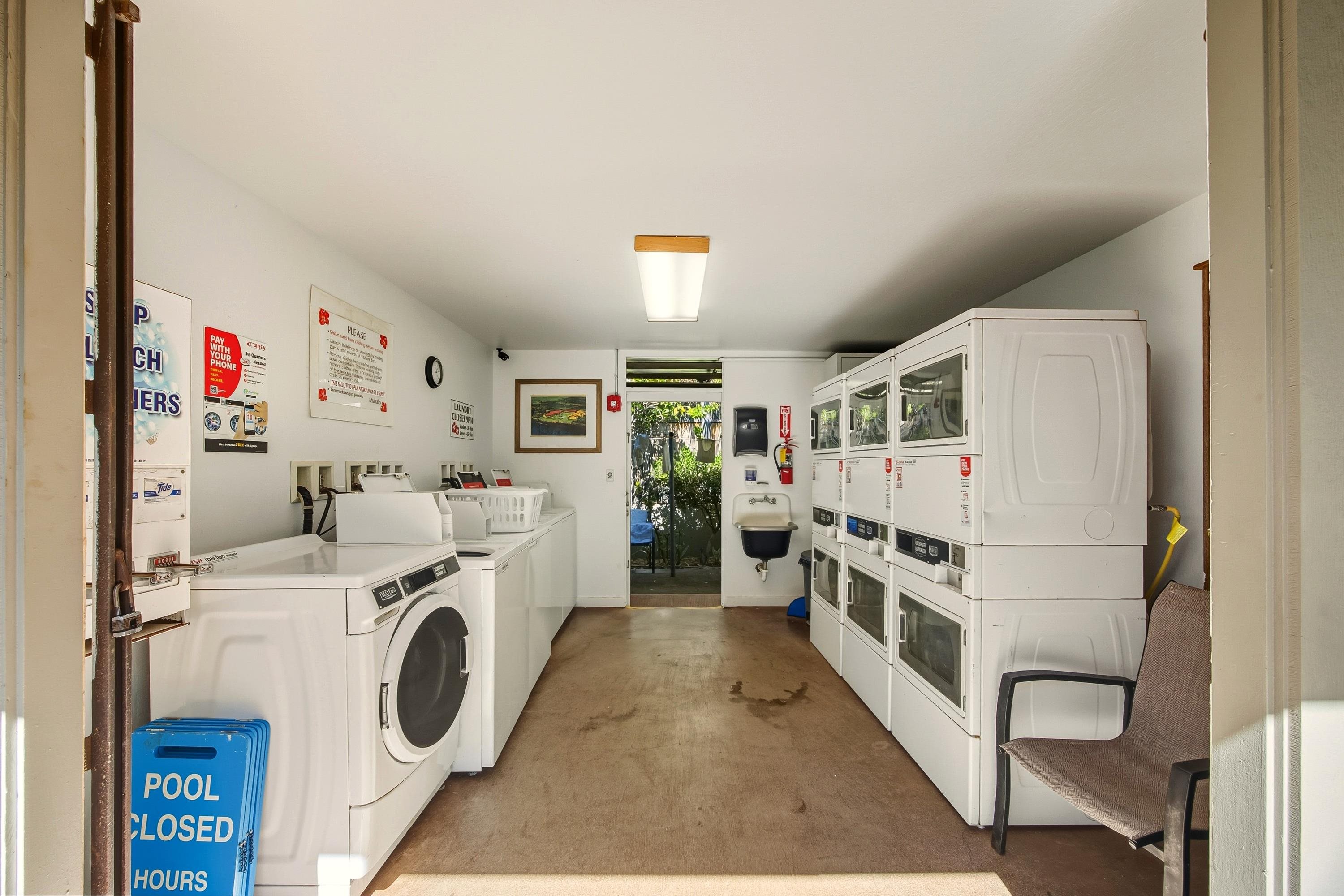 Mahina Surf condo # 122, Lahaina, Hawaii - photo 34 of 40