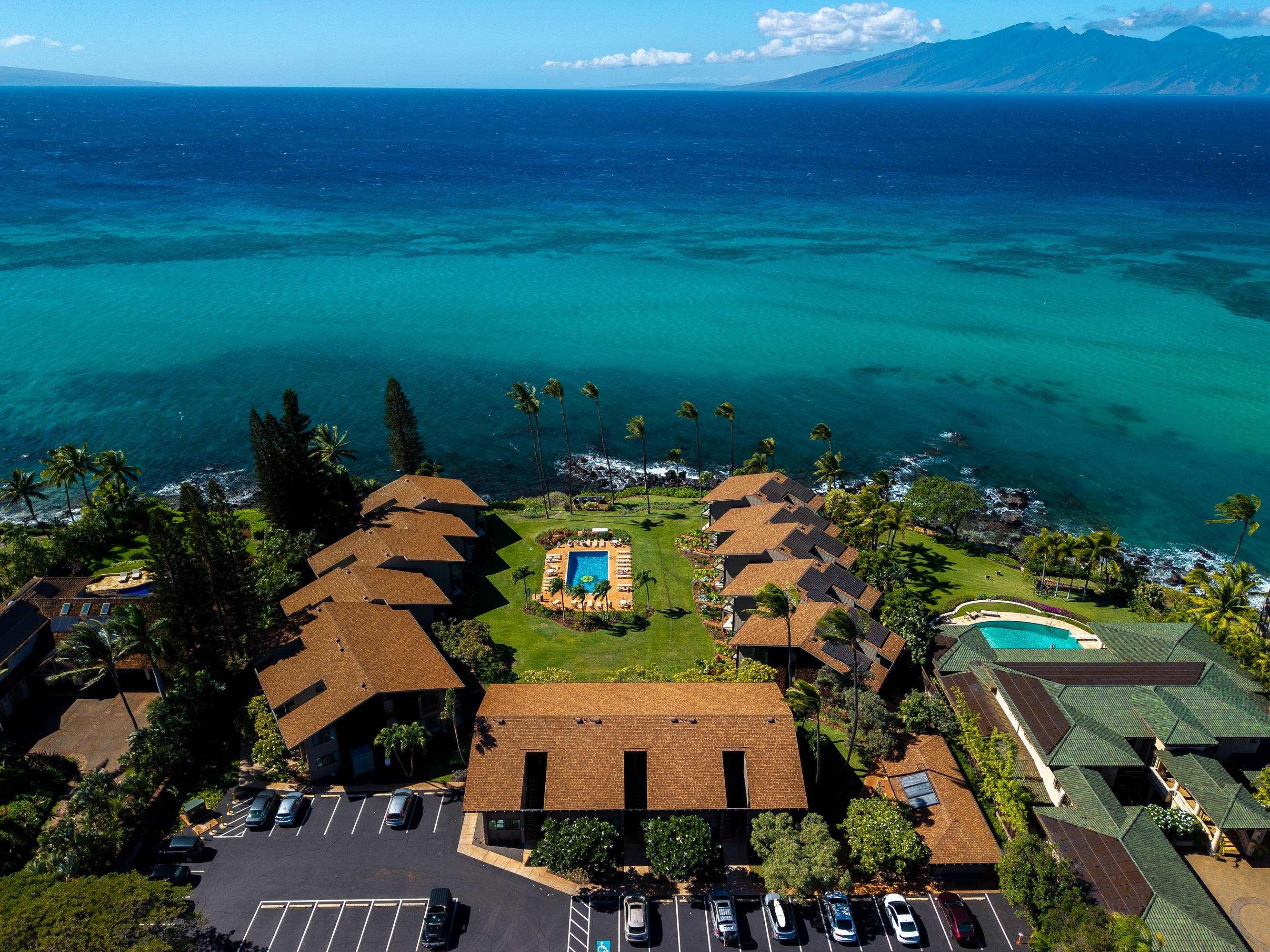 Mahina Surf condo # 122, Lahaina, Hawaii - photo 35 of 40