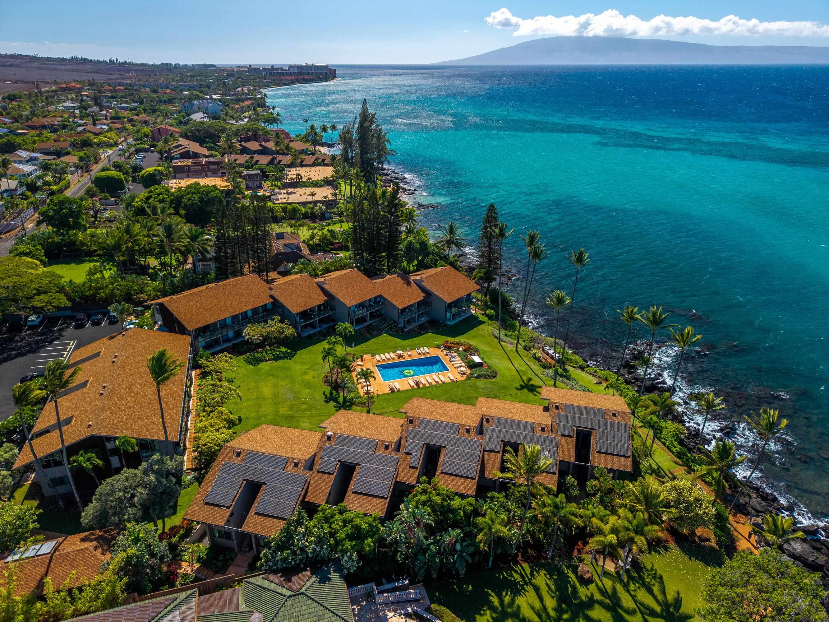 Mahina Surf condo # 122, Lahaina, Hawaii - photo 37 of 40