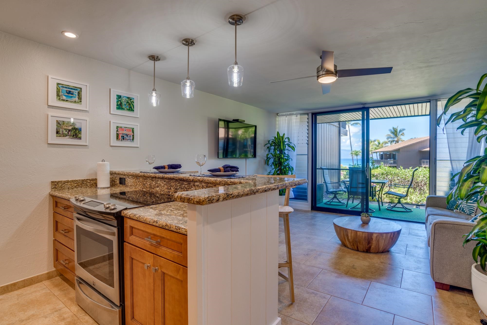 Mahina Surf condo # 122, Lahaina, Hawaii - photo 6 of 40