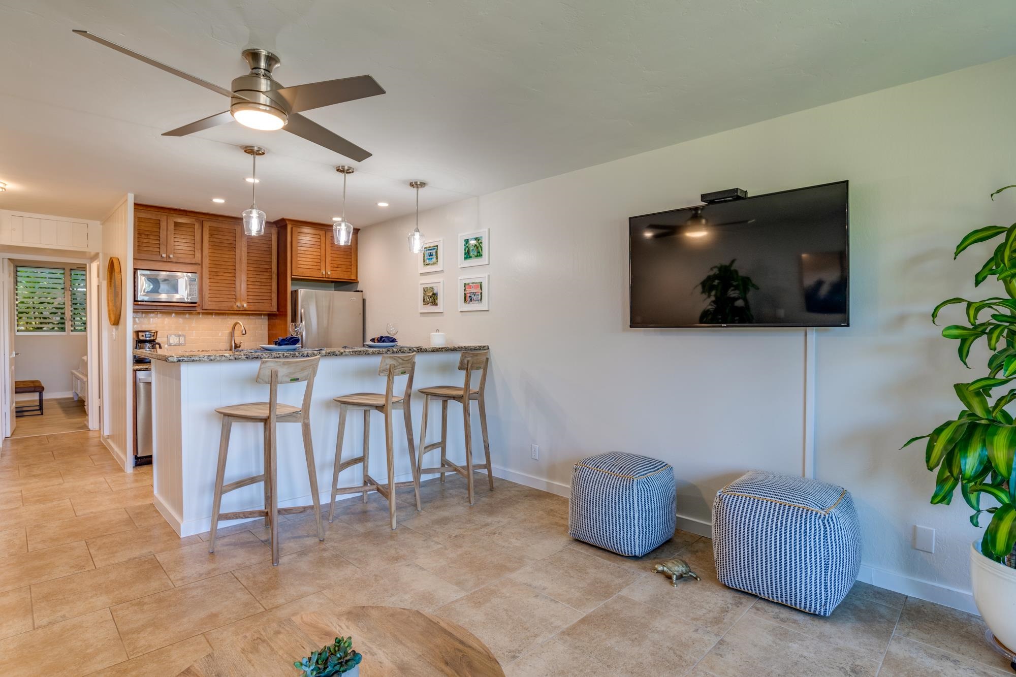 Mahina Surf condo # 122, Lahaina, Hawaii - photo 7 of 40